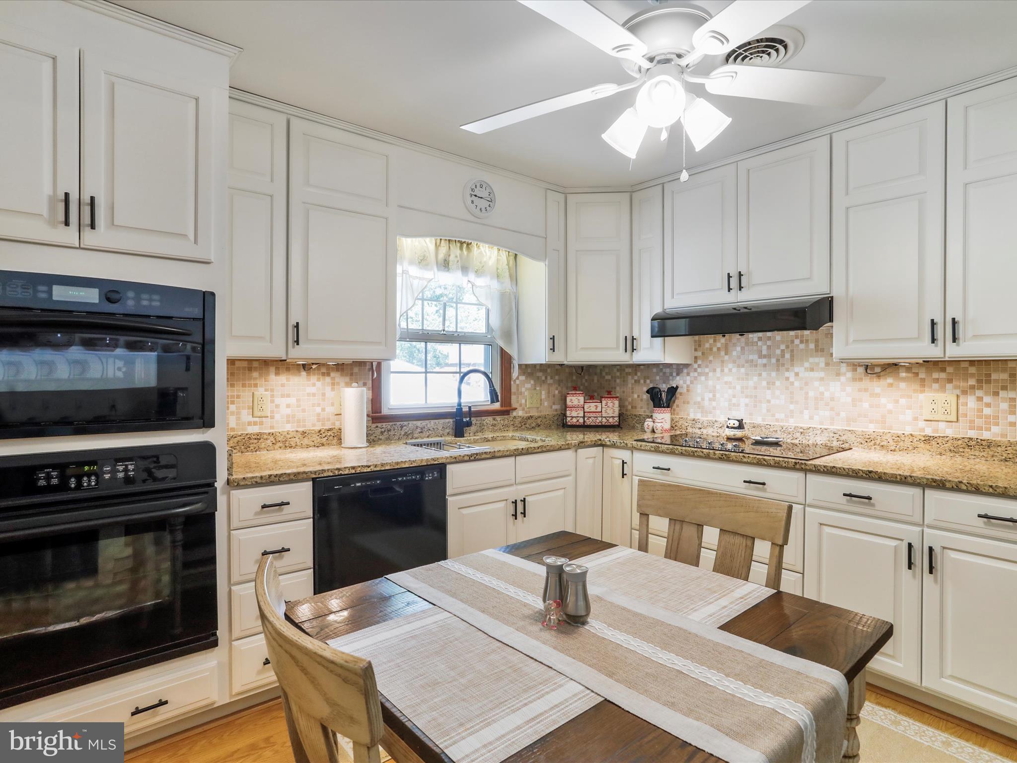 BEL AIR - Residential