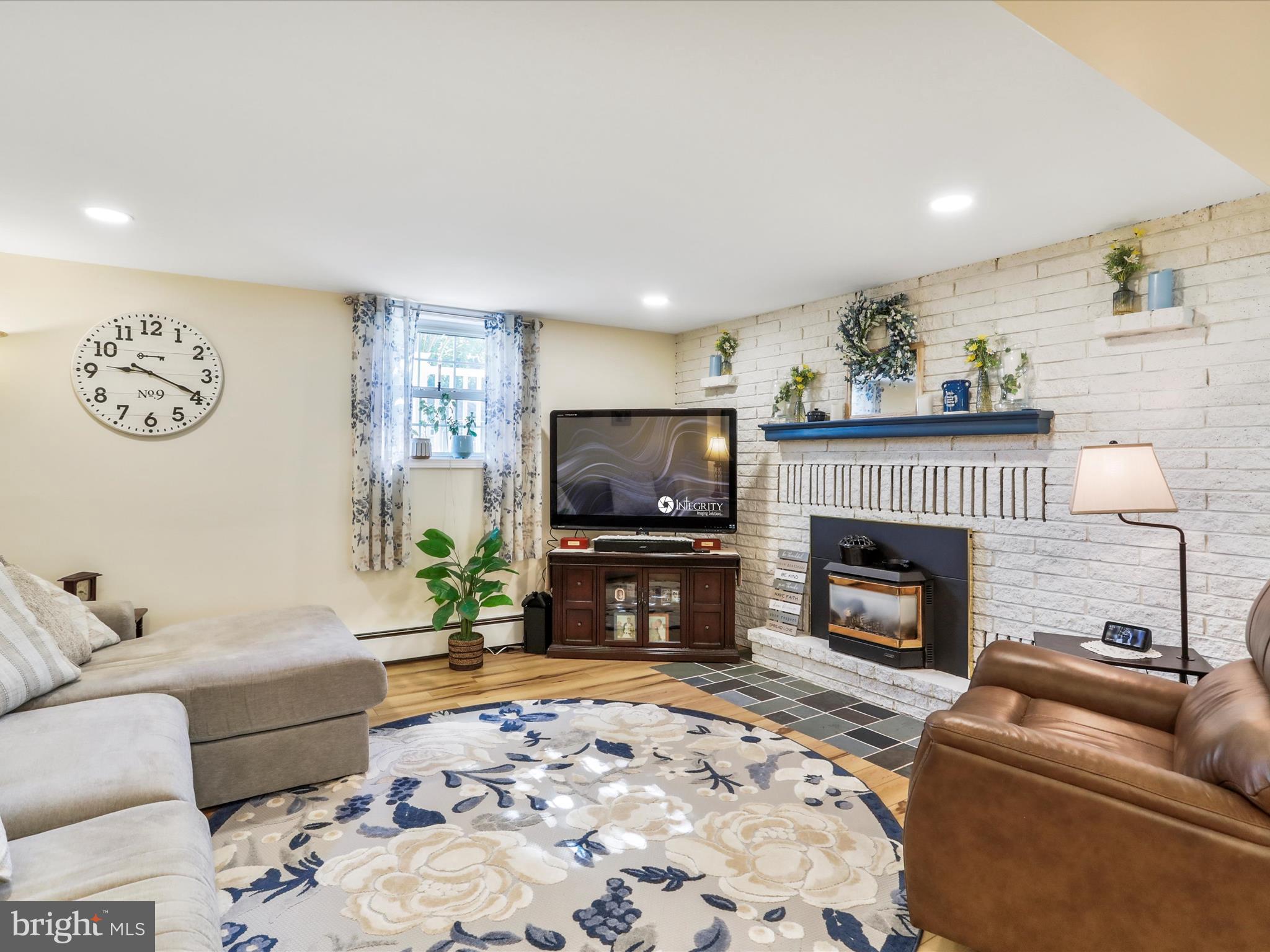 BEL AIR - Residential