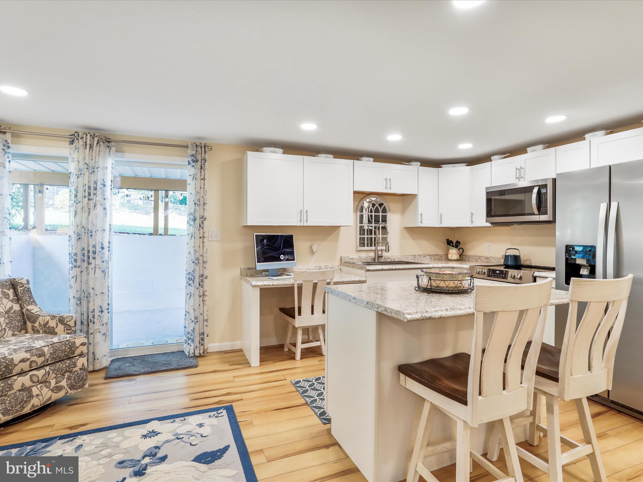 BEL AIR - Residential