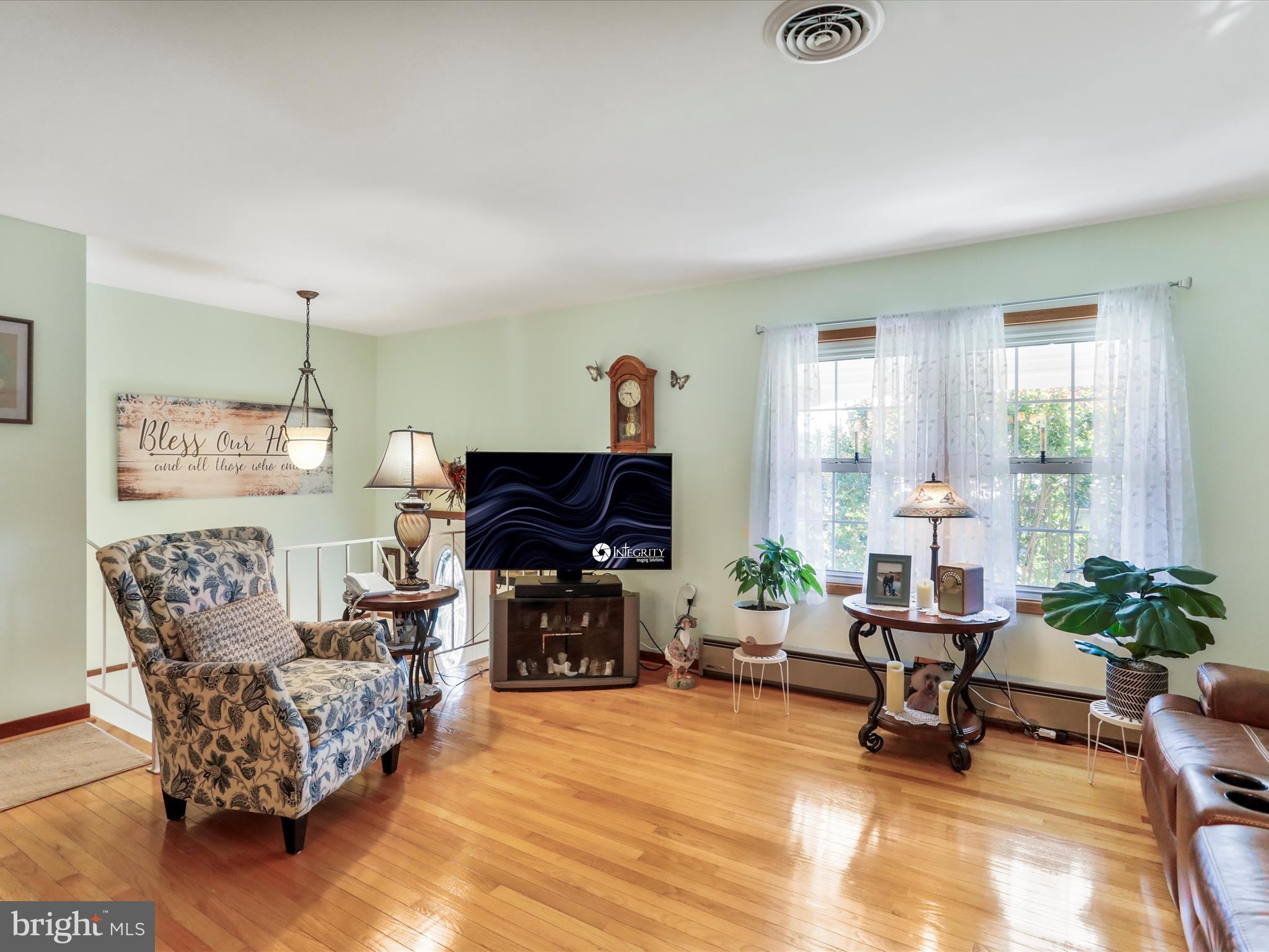 BEL AIR - Residential