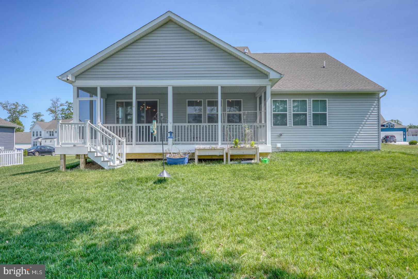 233 S RIDGE BROOK DRIVE