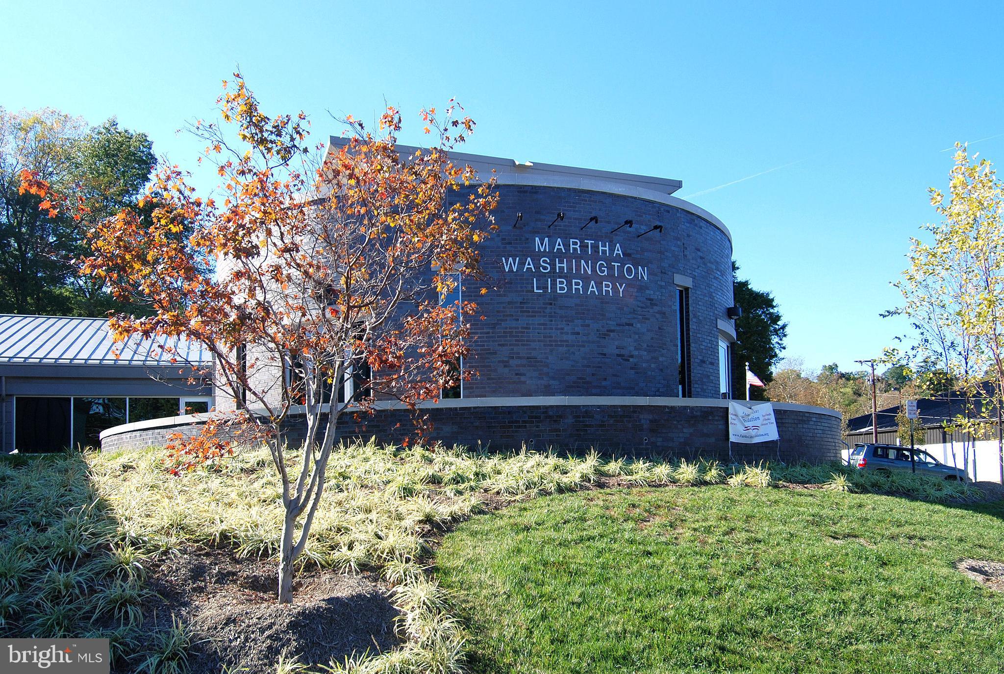 BUCKNELL MANOR - Residential Lease