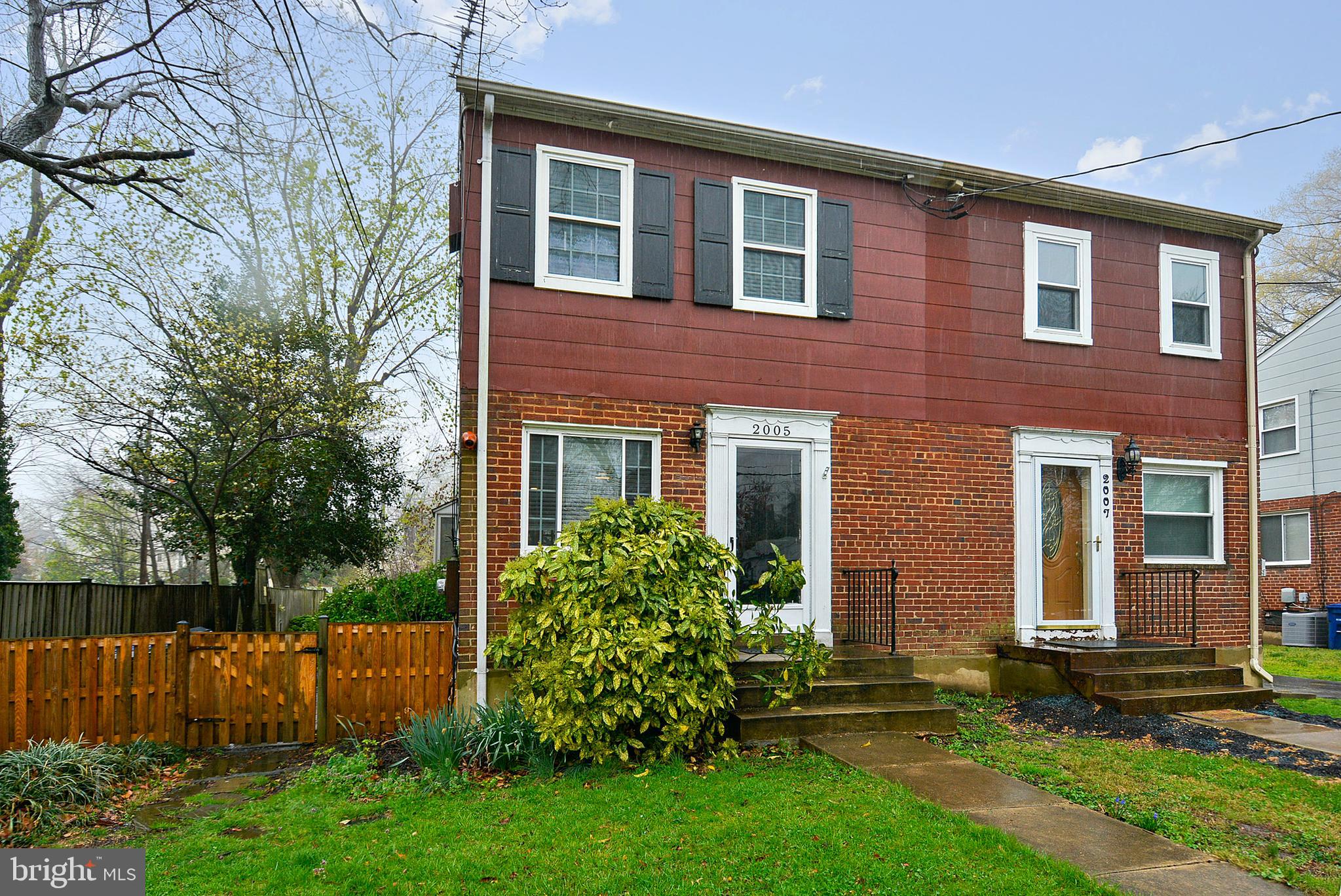 BUCKNELL MANOR - Residential Lease