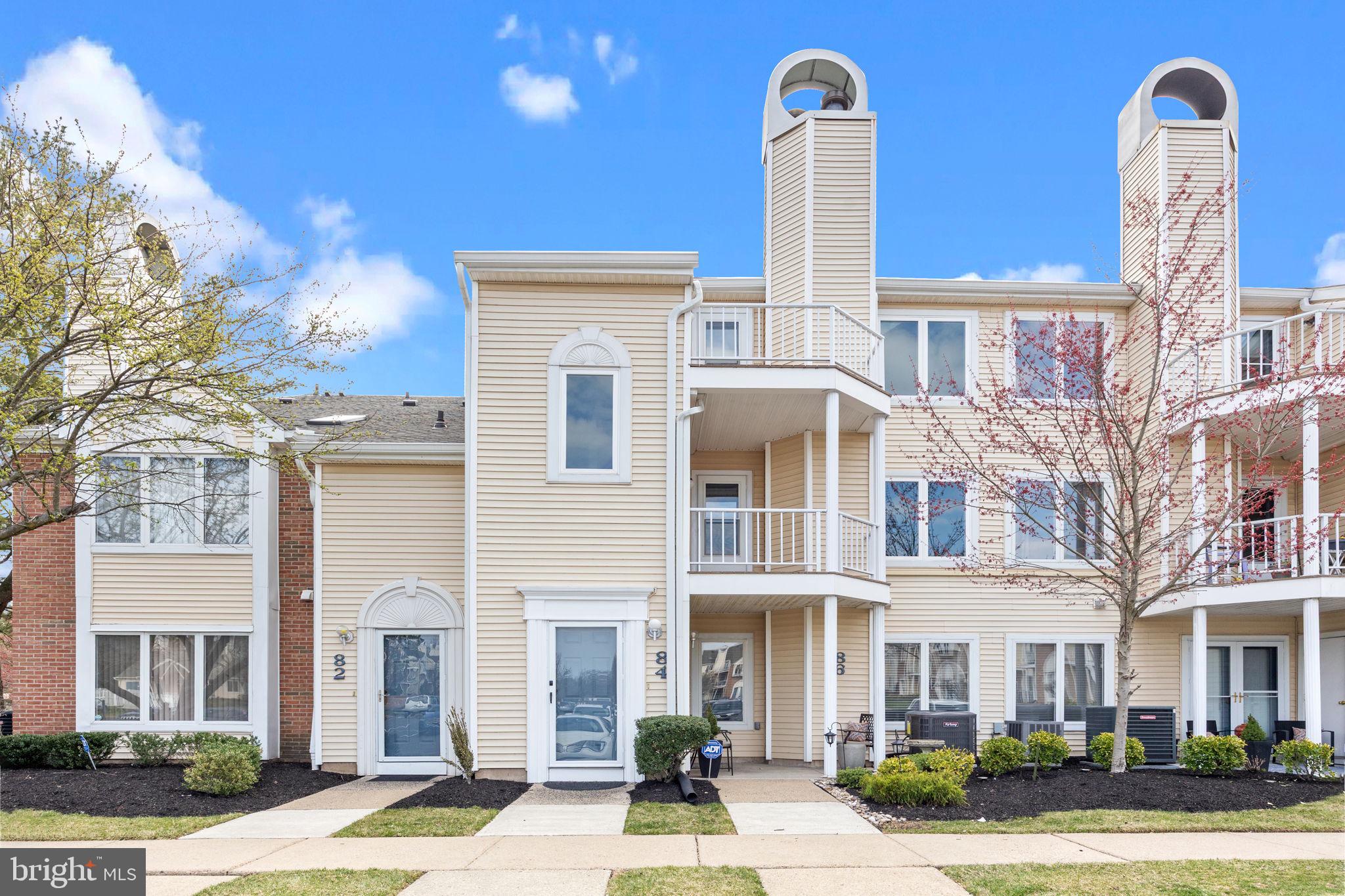 CRESTWOOD CONDO - Residential Lease