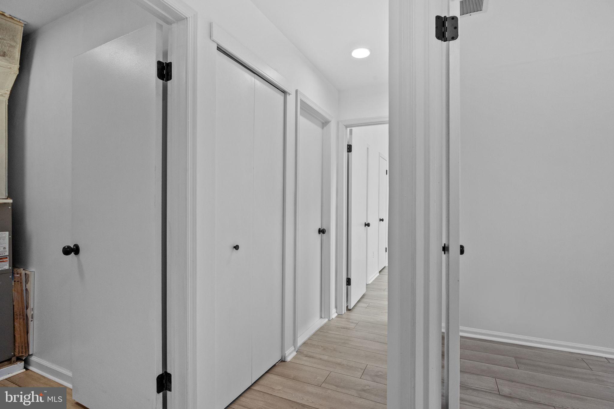 CRESTWOOD CONDO - Residential Lease