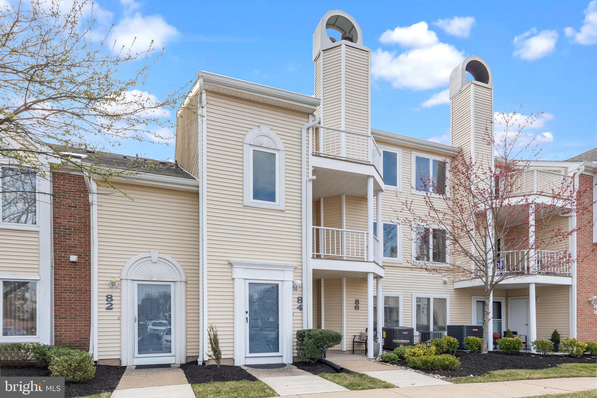 CRESTWOOD CONDO - Residential Lease