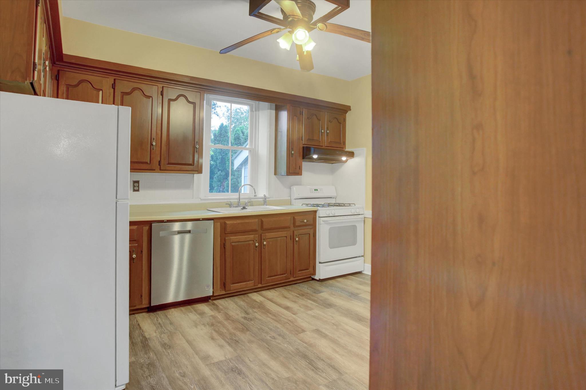 BROOKSIDE - Residential