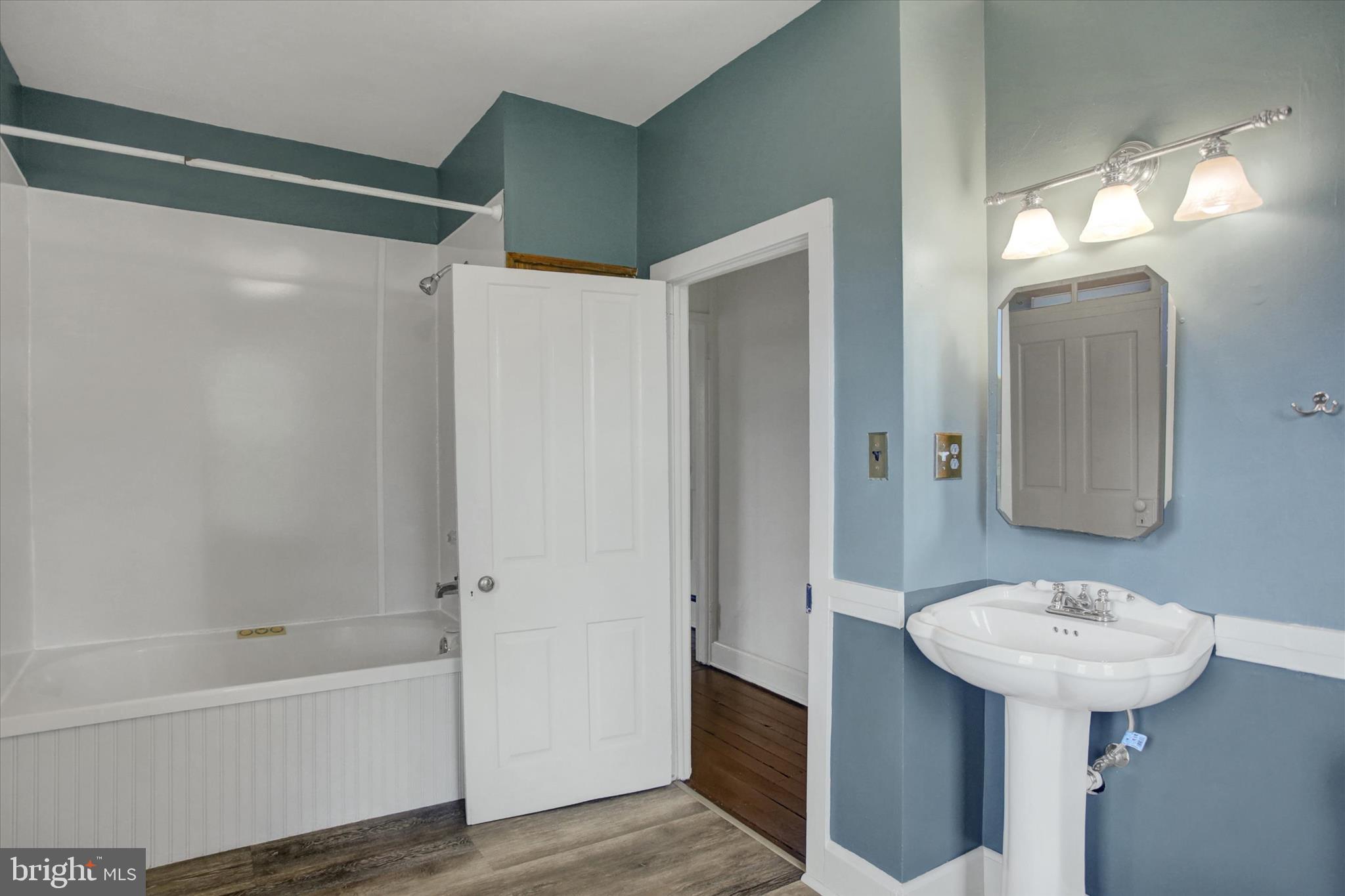 BROOKSIDE - Residential