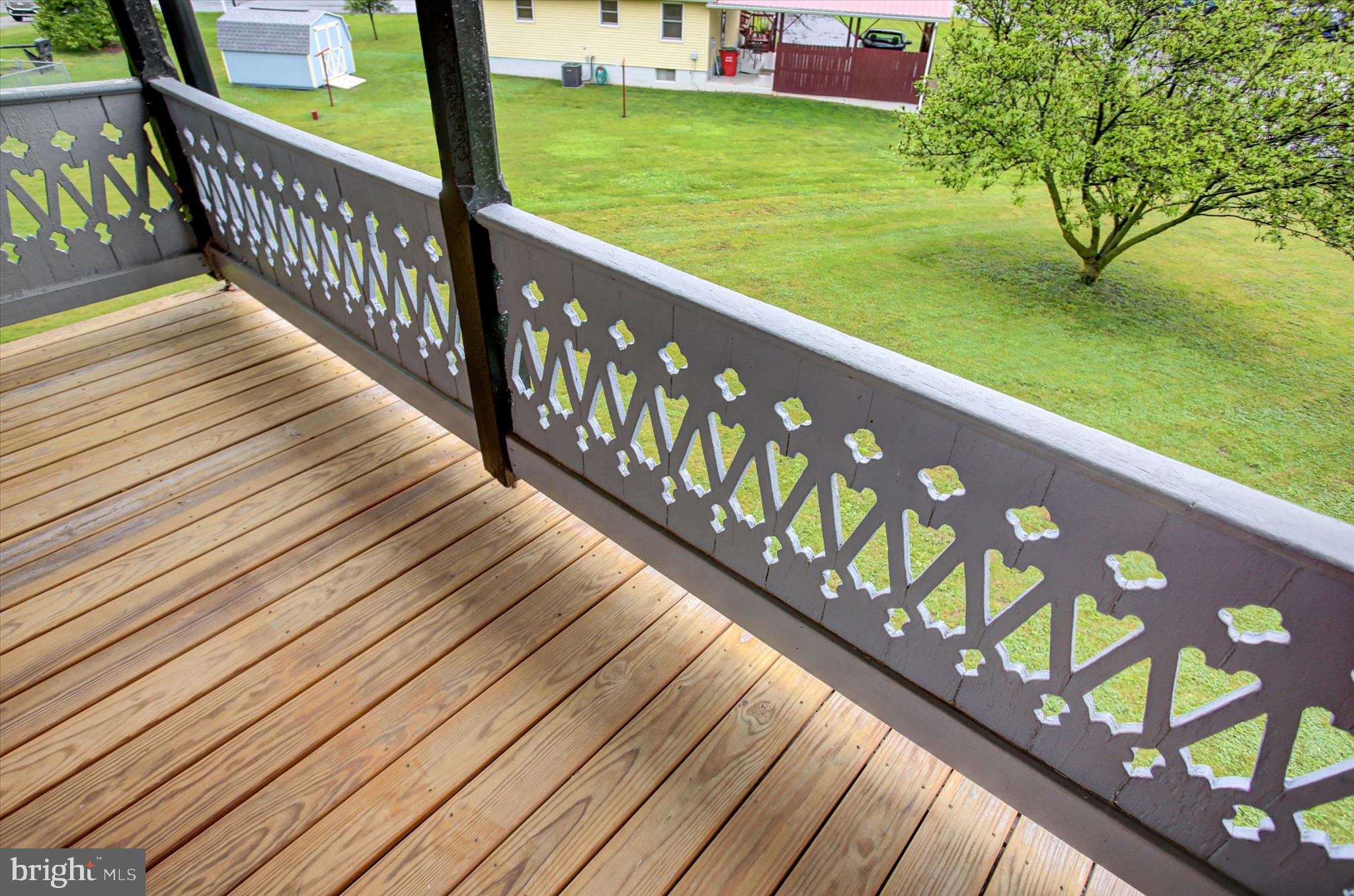 BROOKSIDE - Residential