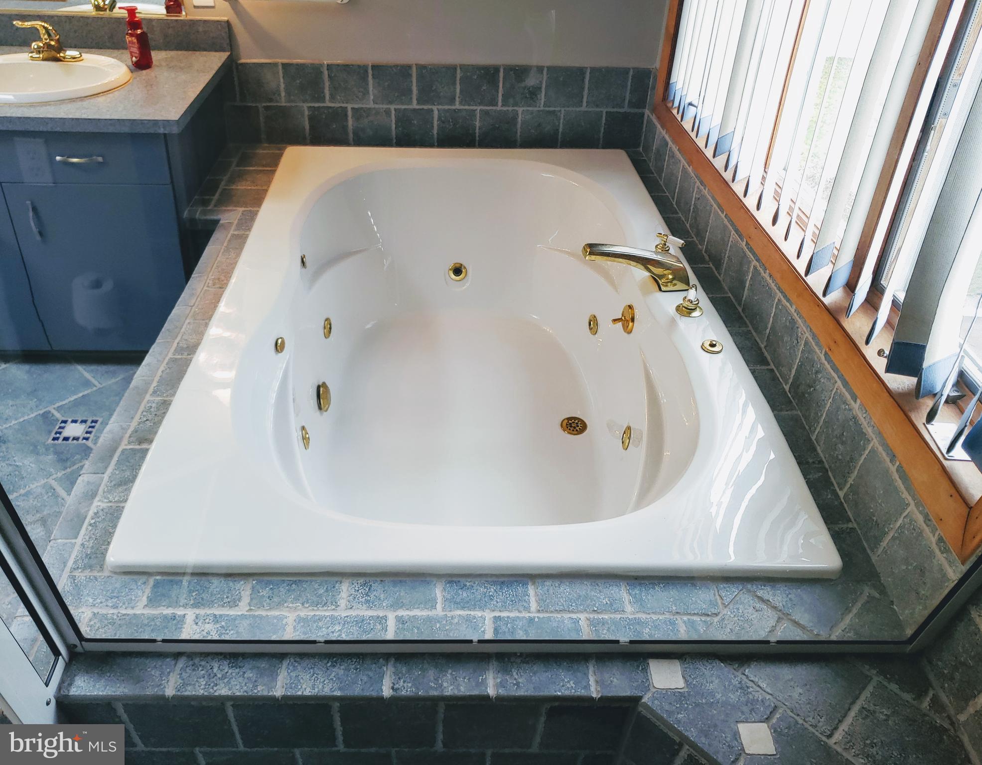 MURRAY POINT - Residential