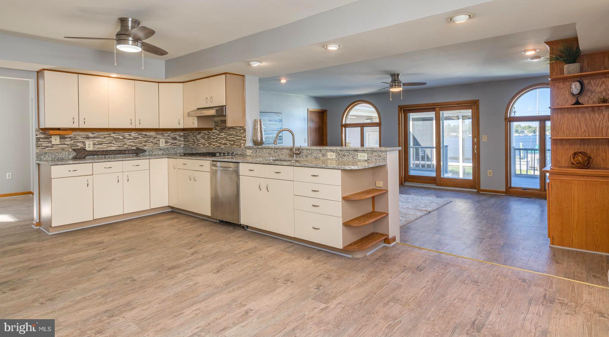 MURRAY POINT - Residential