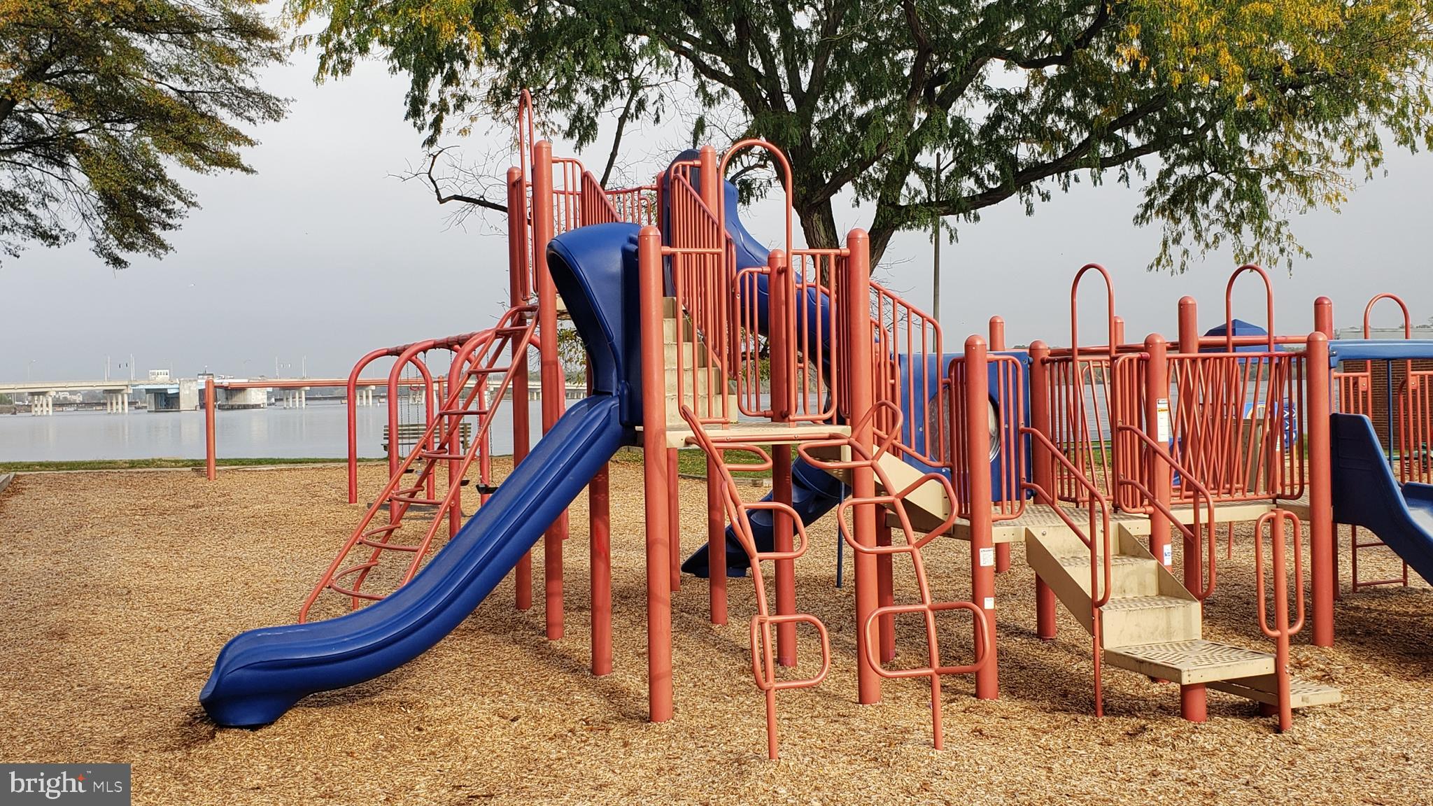 MURRAY POINT - Residential