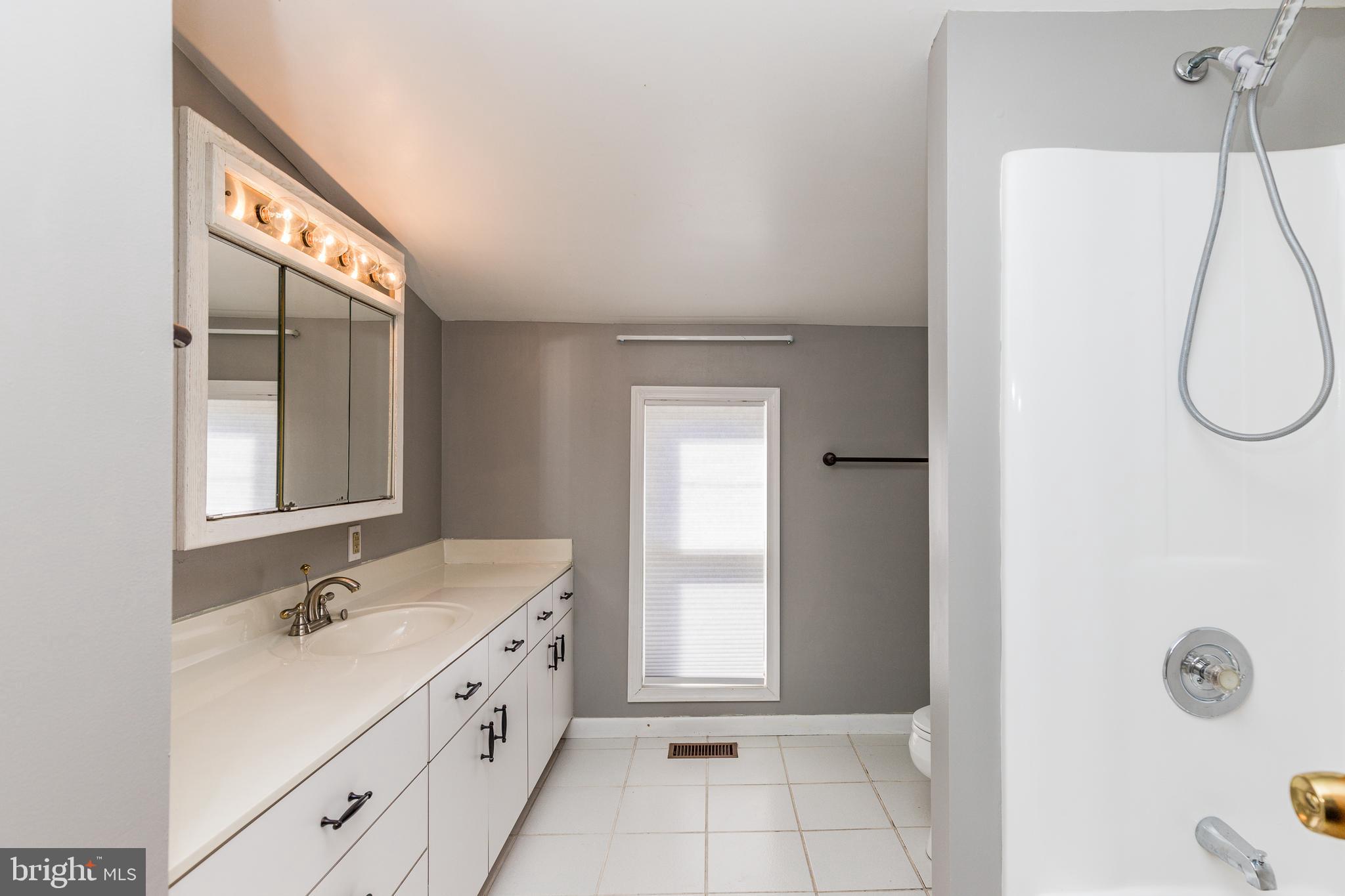 MURRAY POINT - Residential