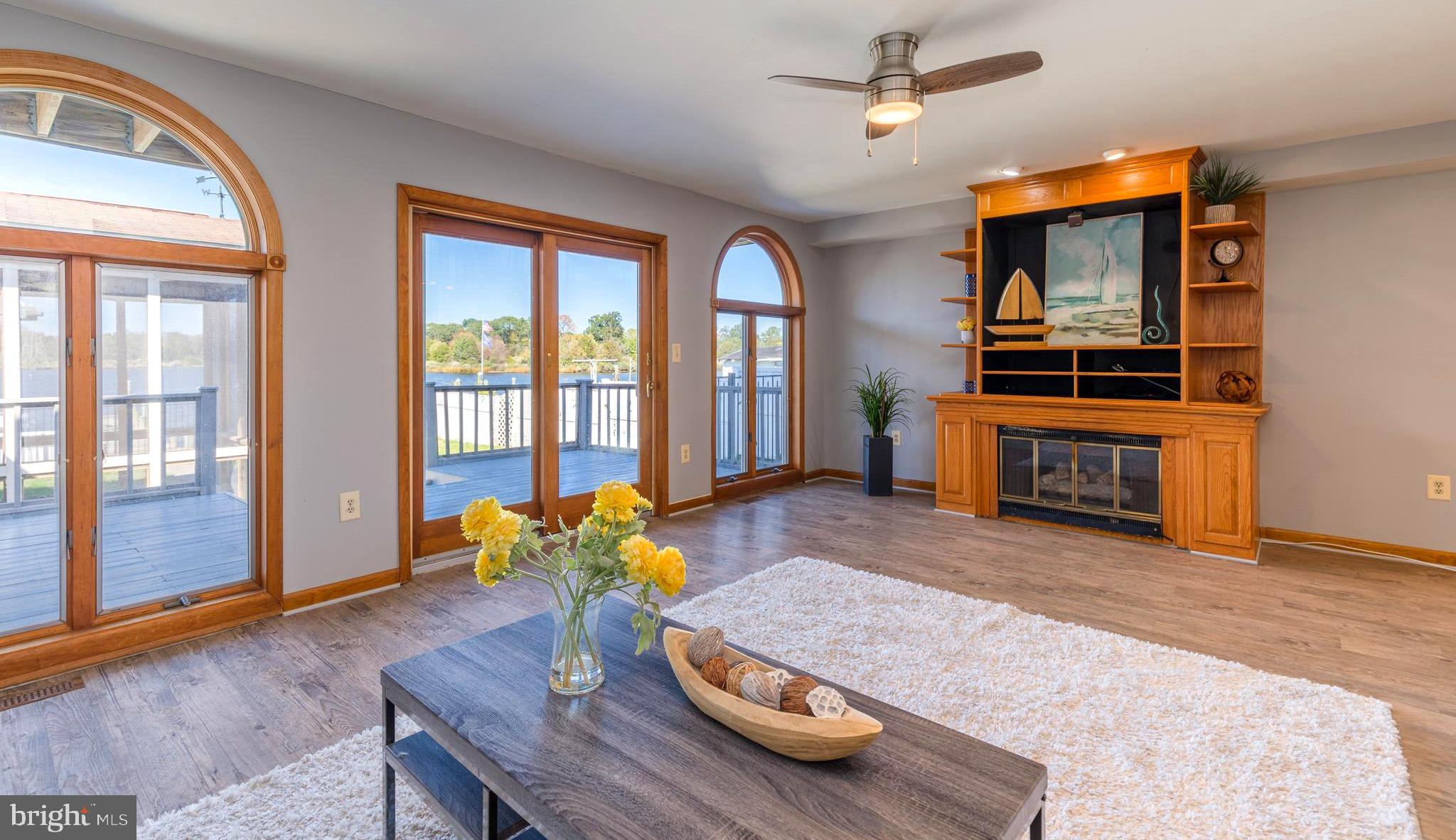 MURRAY POINT - Residential