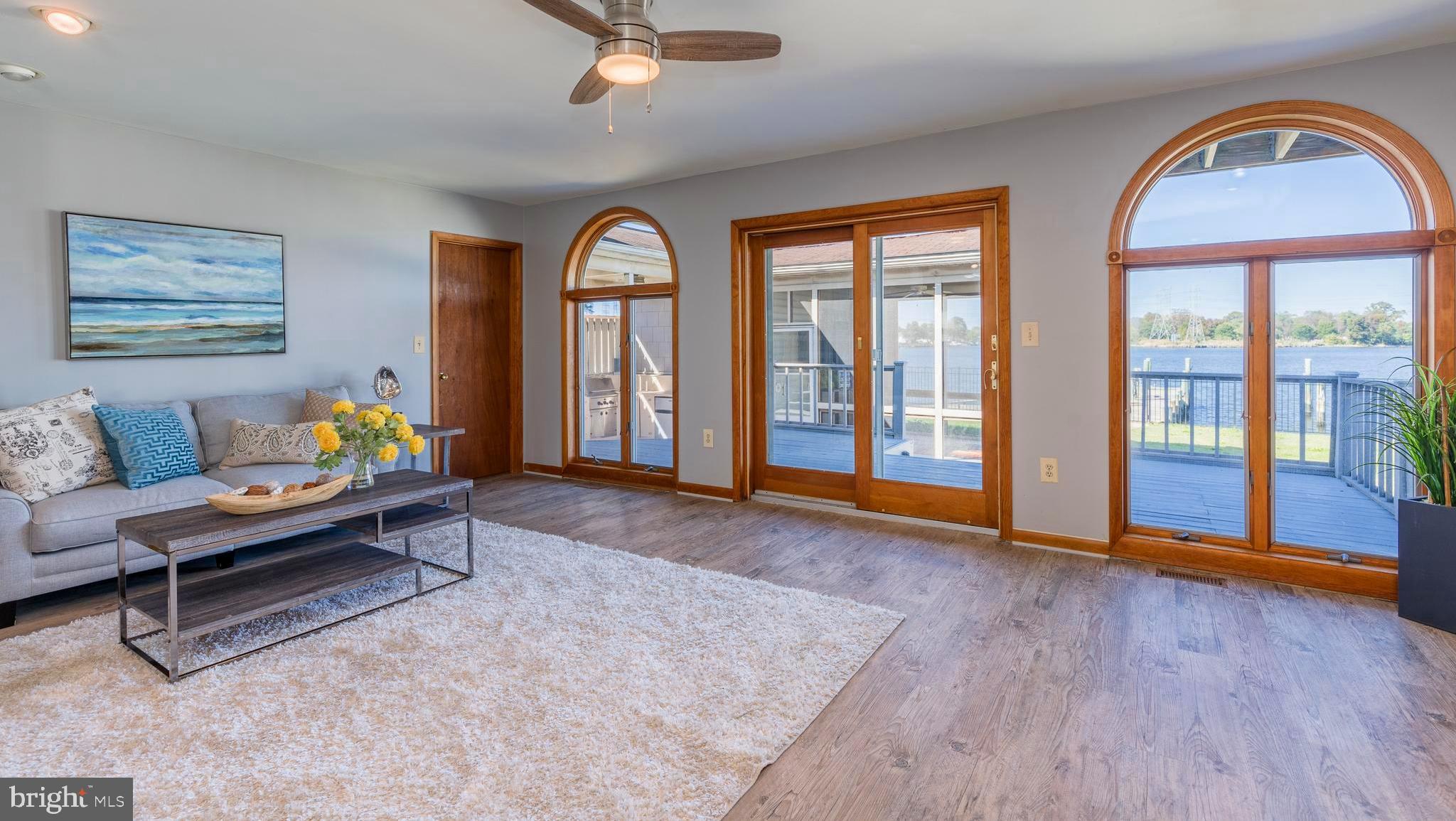 MURRAY POINT - Residential