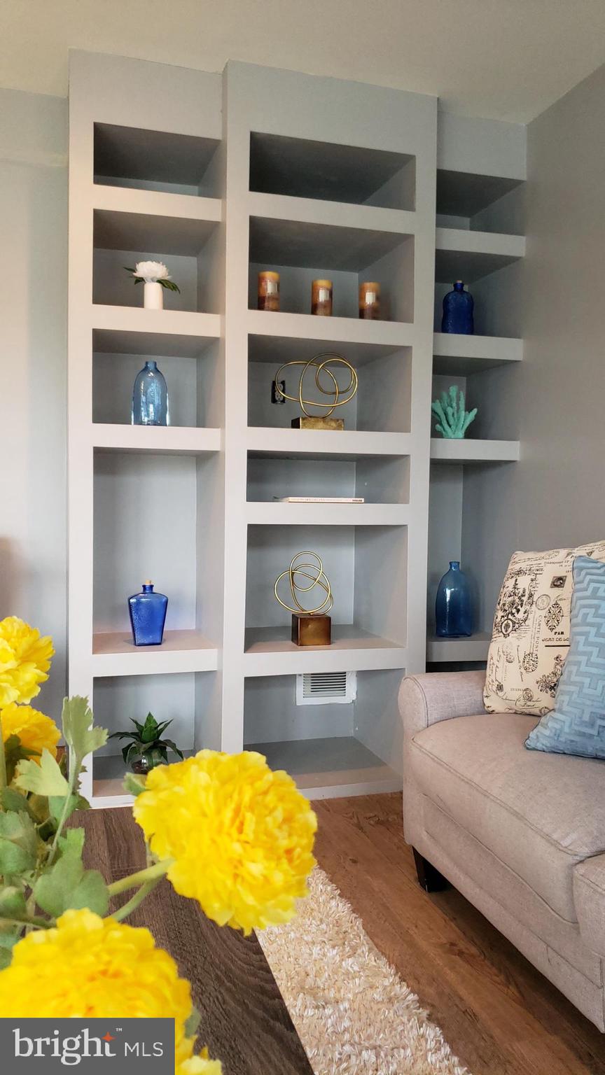 MURRAY POINT - Residential