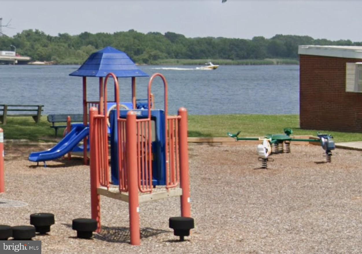 MURRAY POINT - Residential