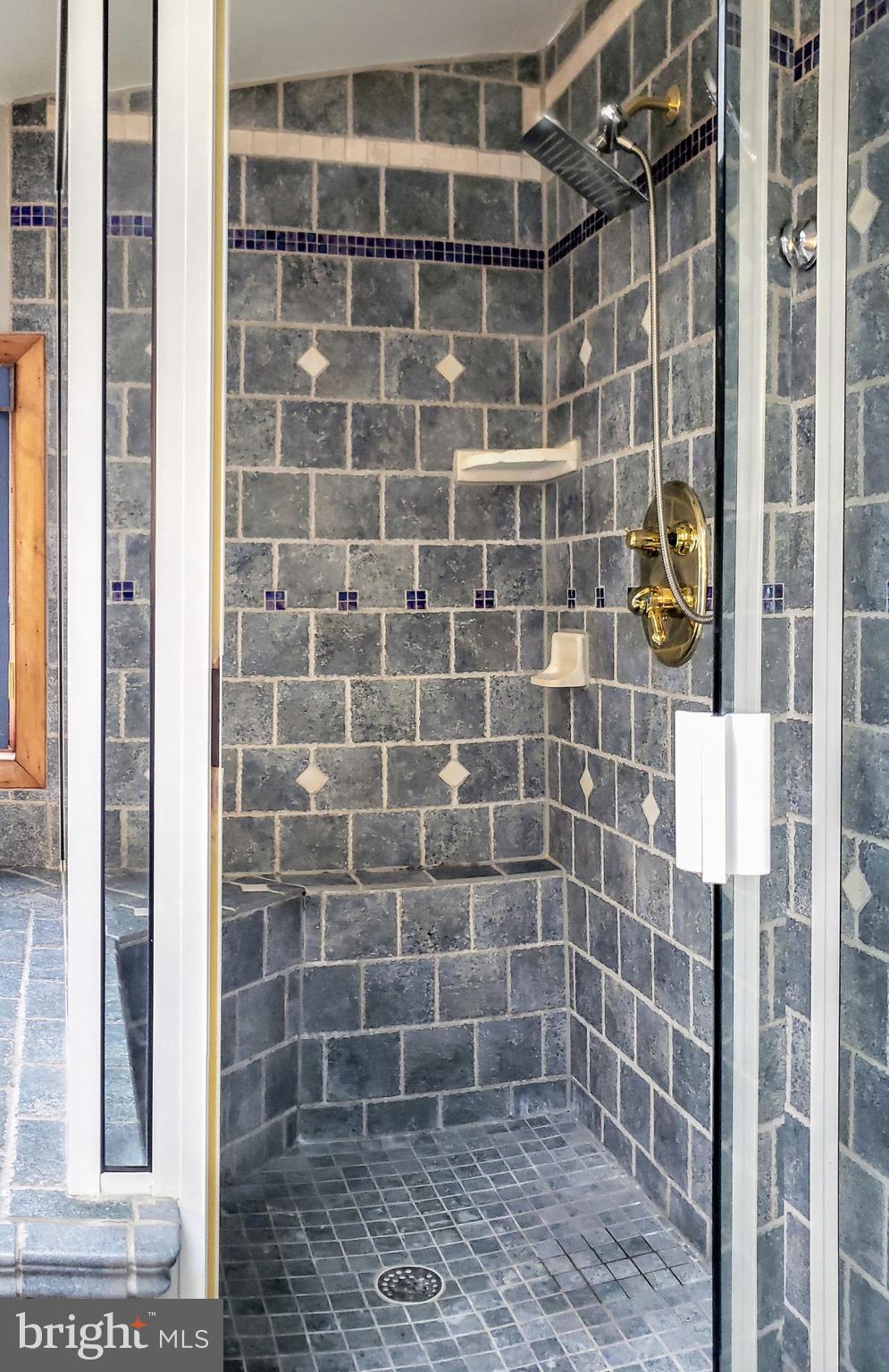 MURRAY POINT - Residential