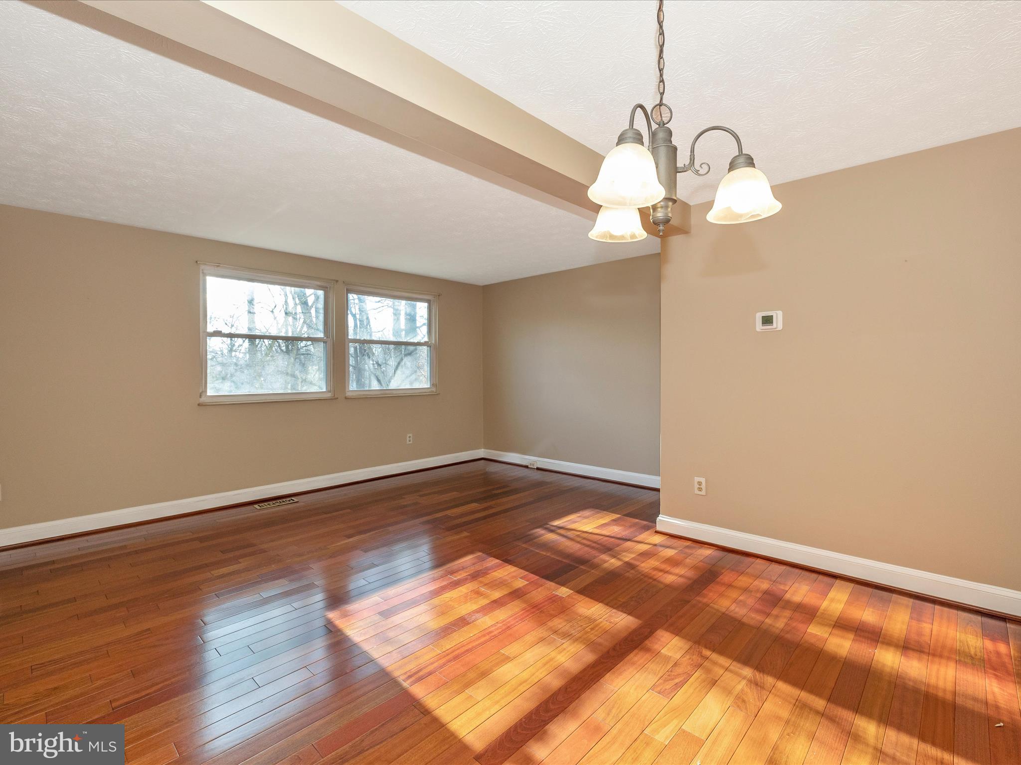 GUNNERS LAKE VILLAGE - Residential