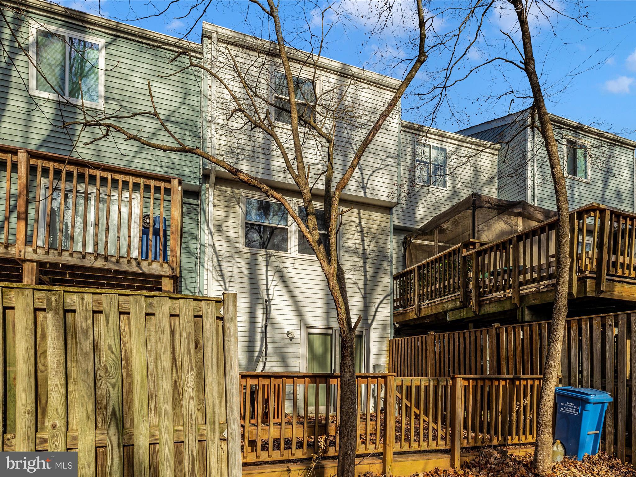 GUNNERS LAKE VILLAGE - Residential