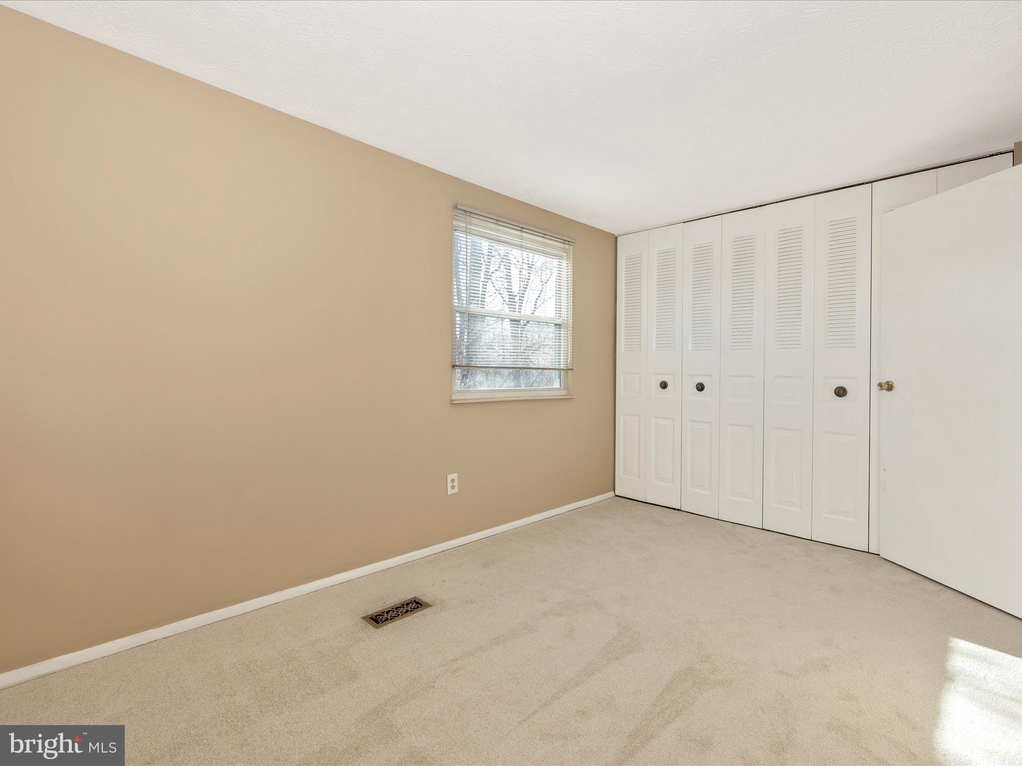 GUNNERS LAKE VILLAGE - Residential