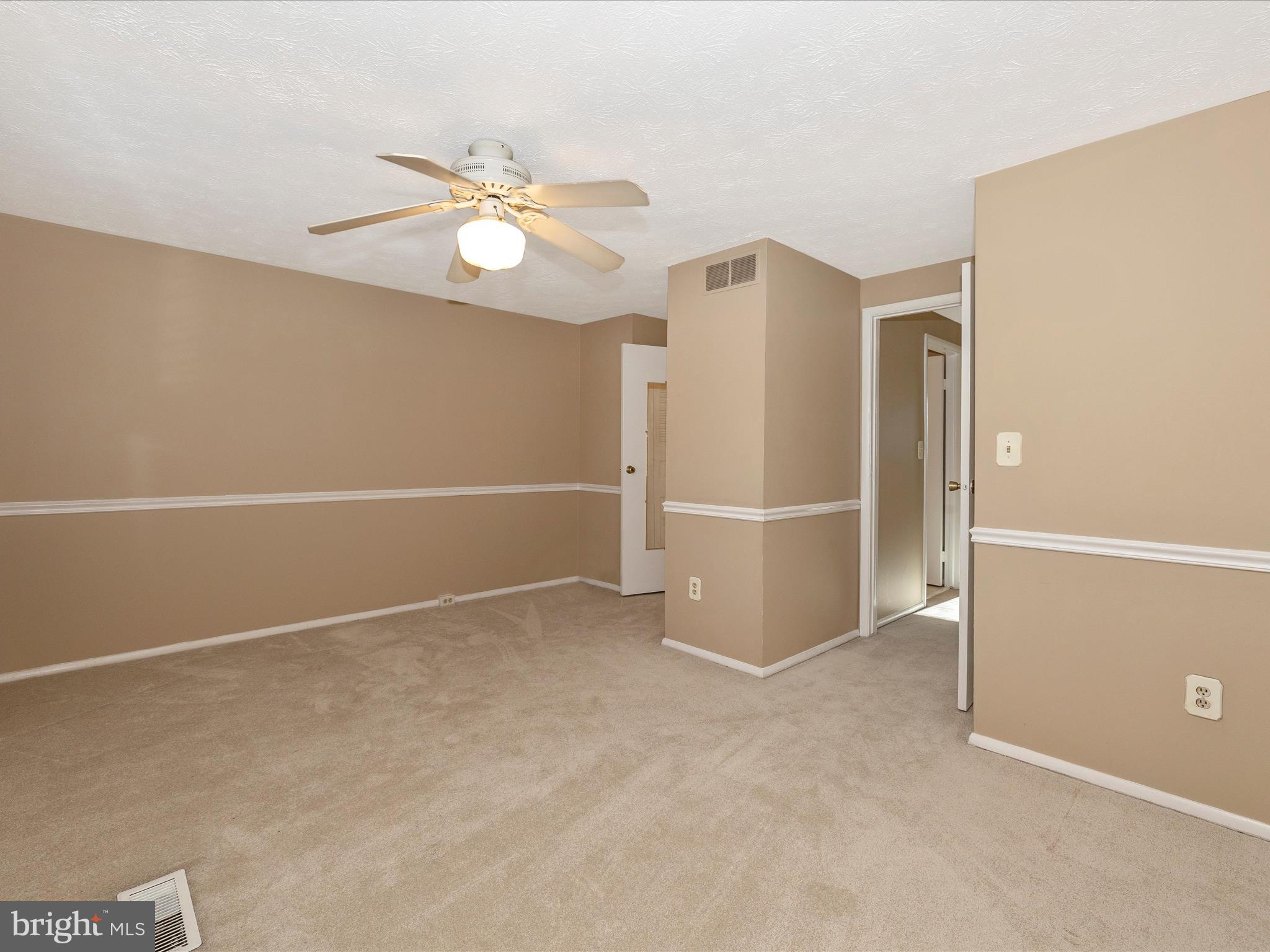 GUNNERS LAKE VILLAGE - Residential