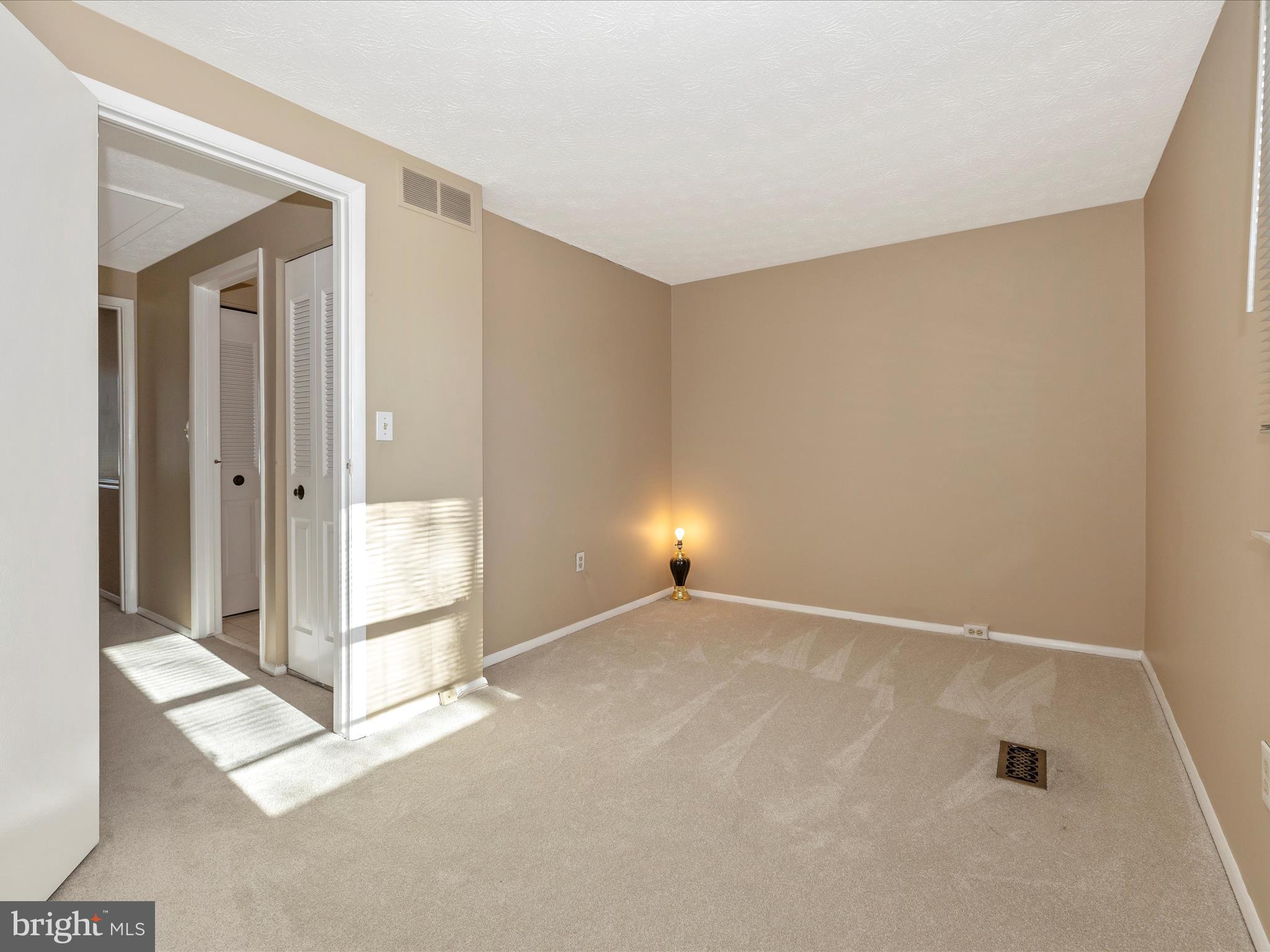 GUNNERS LAKE VILLAGE - Residential