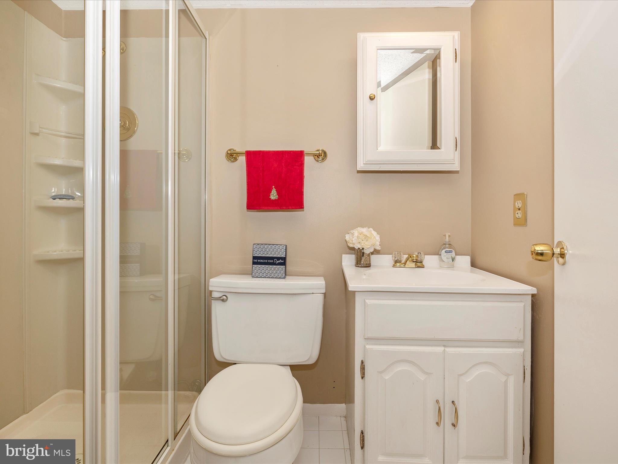 GUNNERS LAKE VILLAGE - Residential