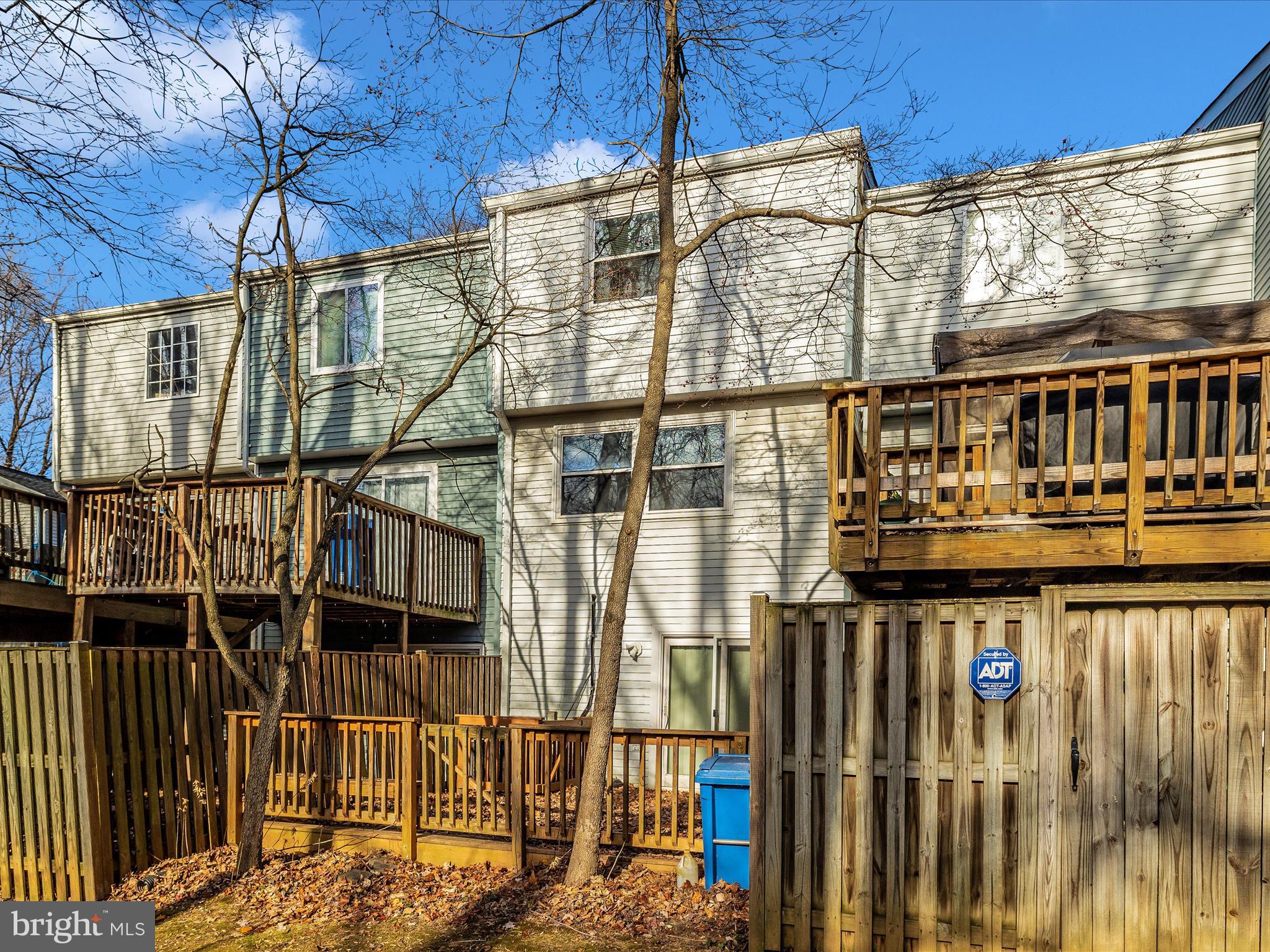 GUNNERS LAKE VILLAGE - Residential