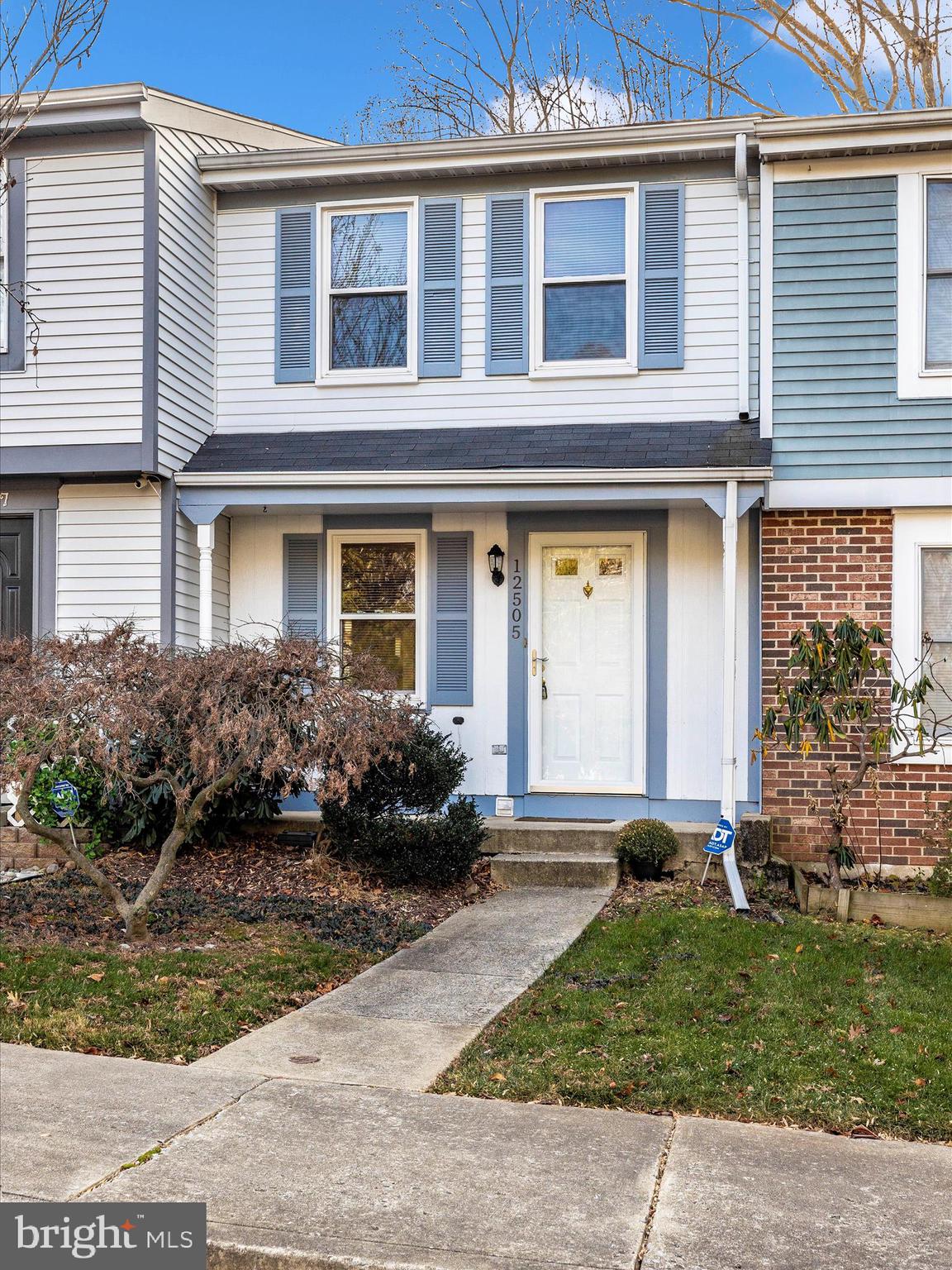 GUNNERS LAKE VILLAGE - Residential