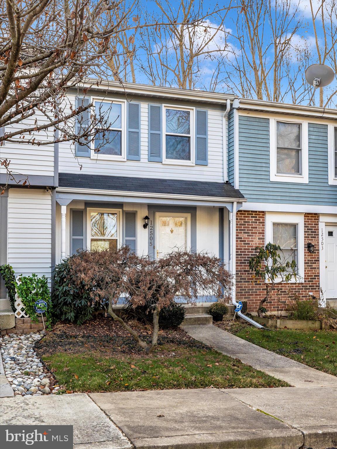 GUNNERS LAKE VILLAGE - Residential