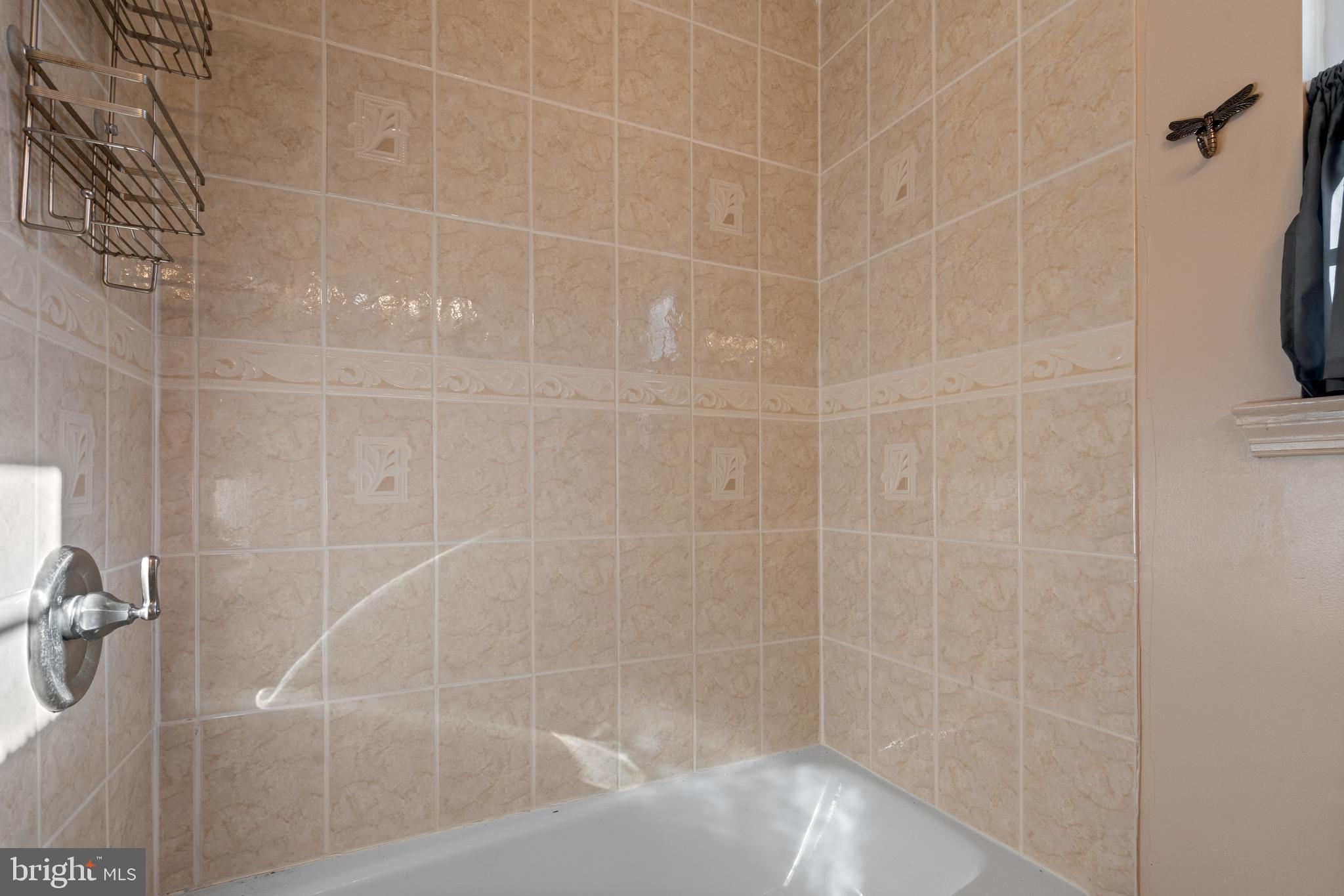 BURKE STATION SQUARE - Residential