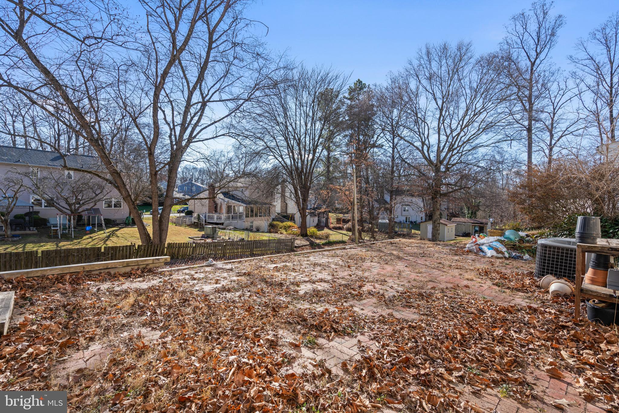 BURKE STATION SQUARE - Residential