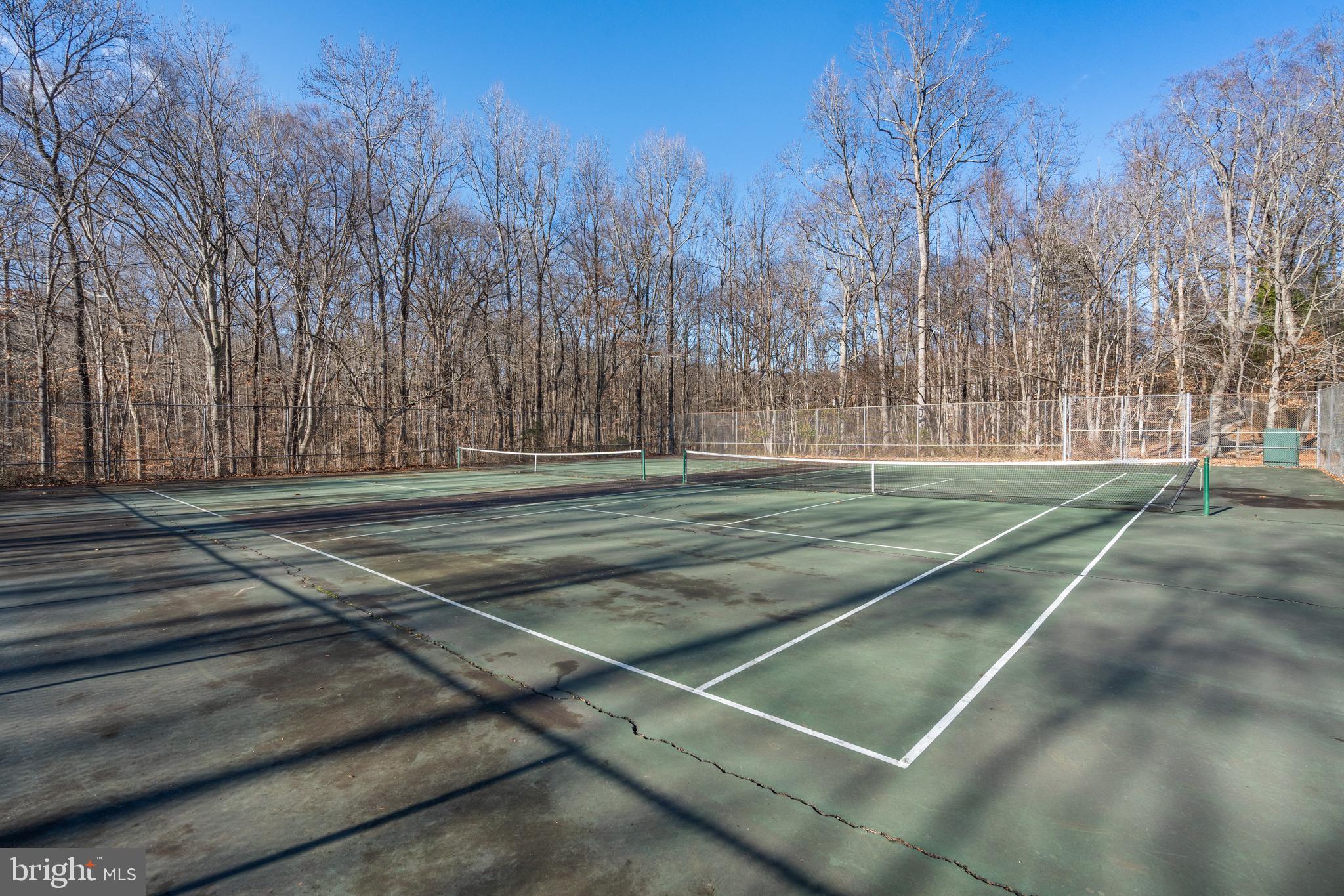 BURKE STATION SQUARE - Residential