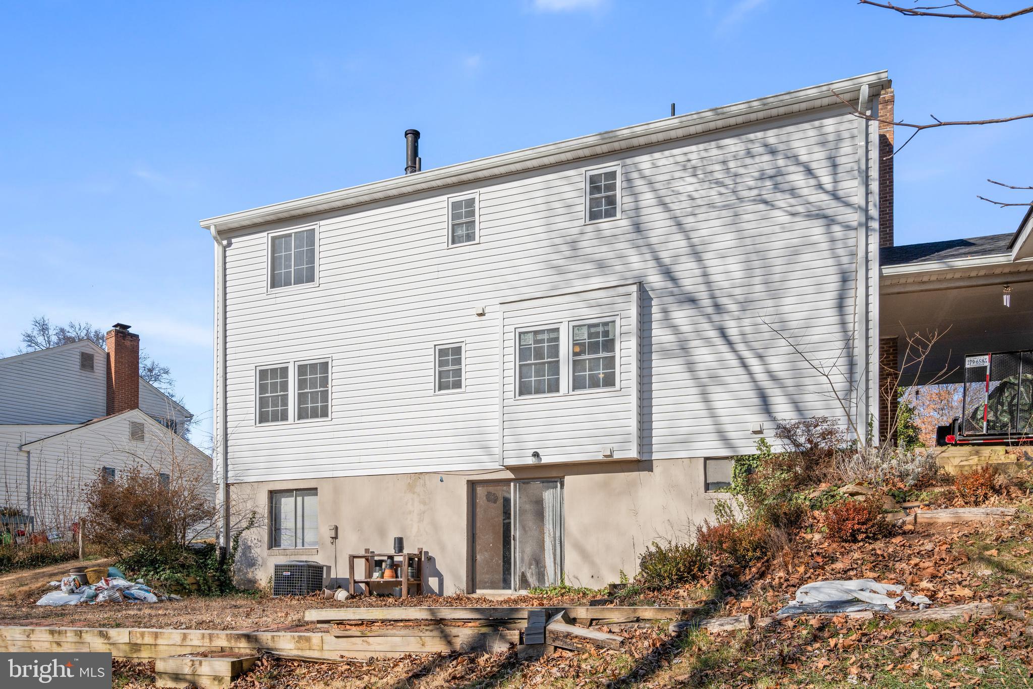 BURKE STATION SQUARE - Residential