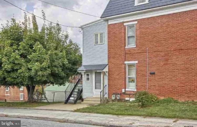 39 HENRIETTA STREET