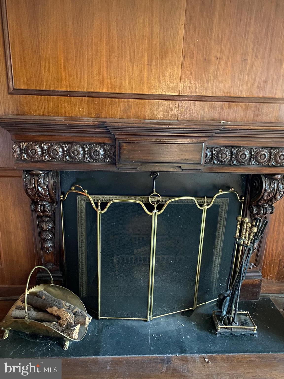 ARROWOOD - Residential