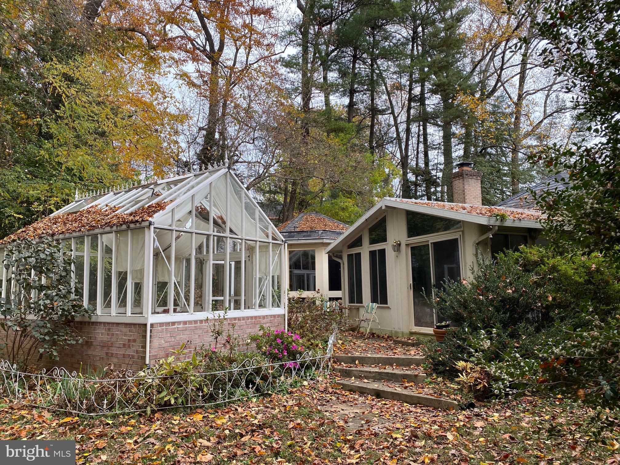 ARROWOOD - Residential