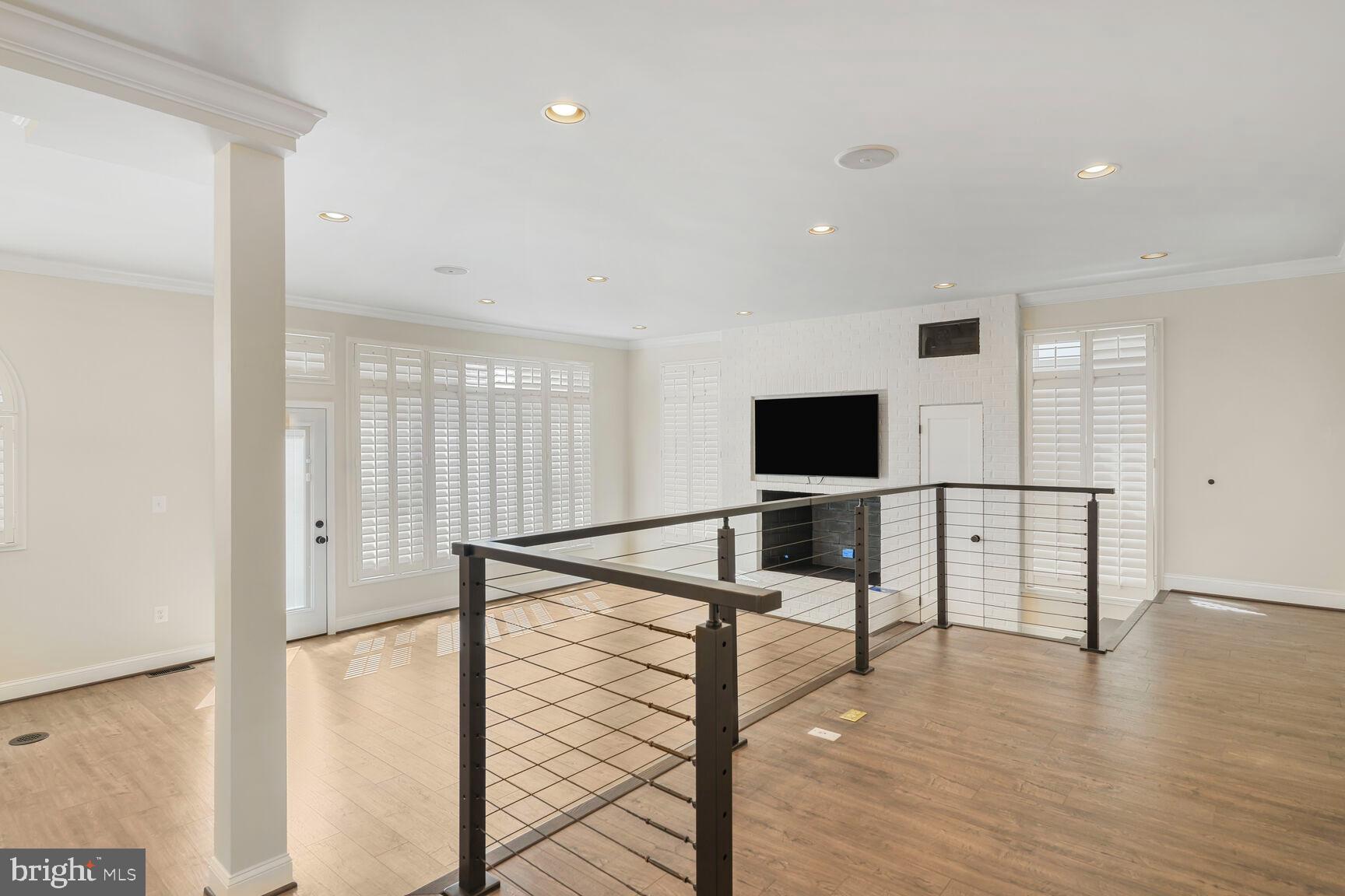 LYON PARK - Residential