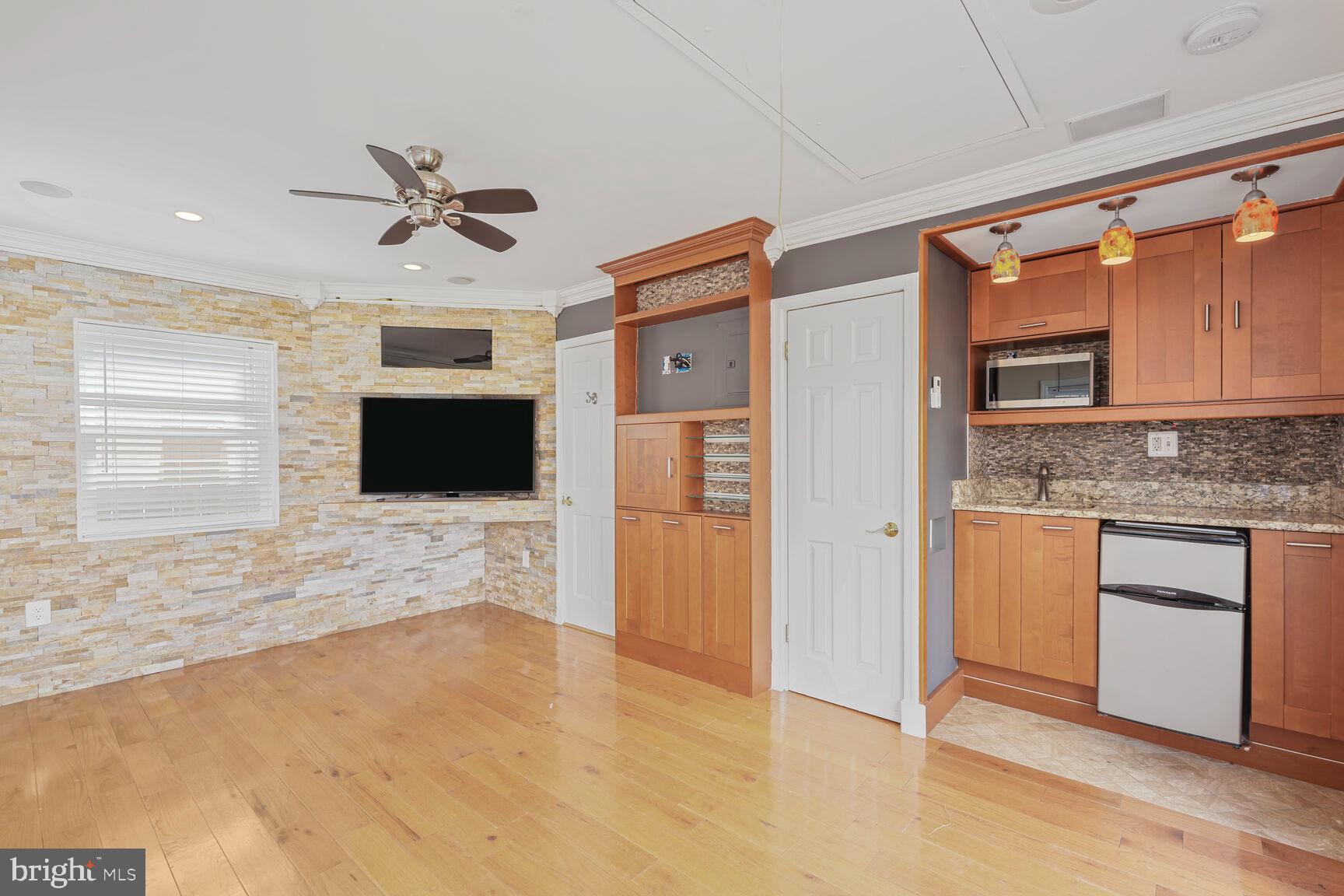 LYON PARK - Residential