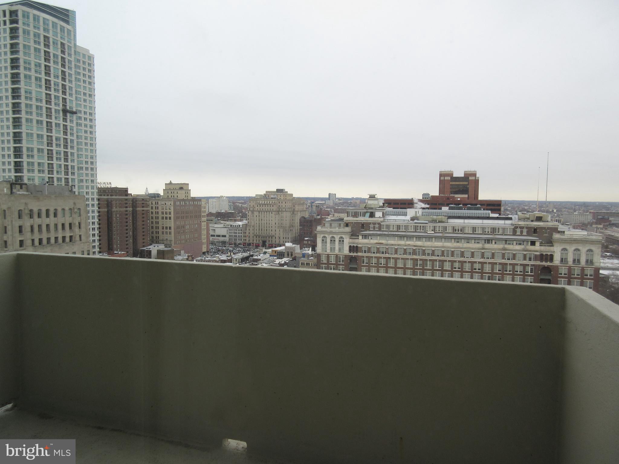 WASHINGTON SQ - Residential