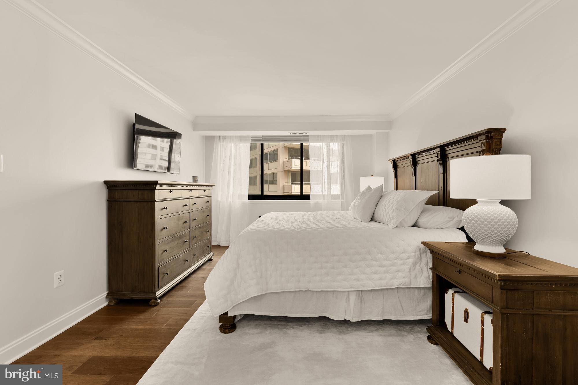 FRIENDSHIP HEIGHTS - Residential