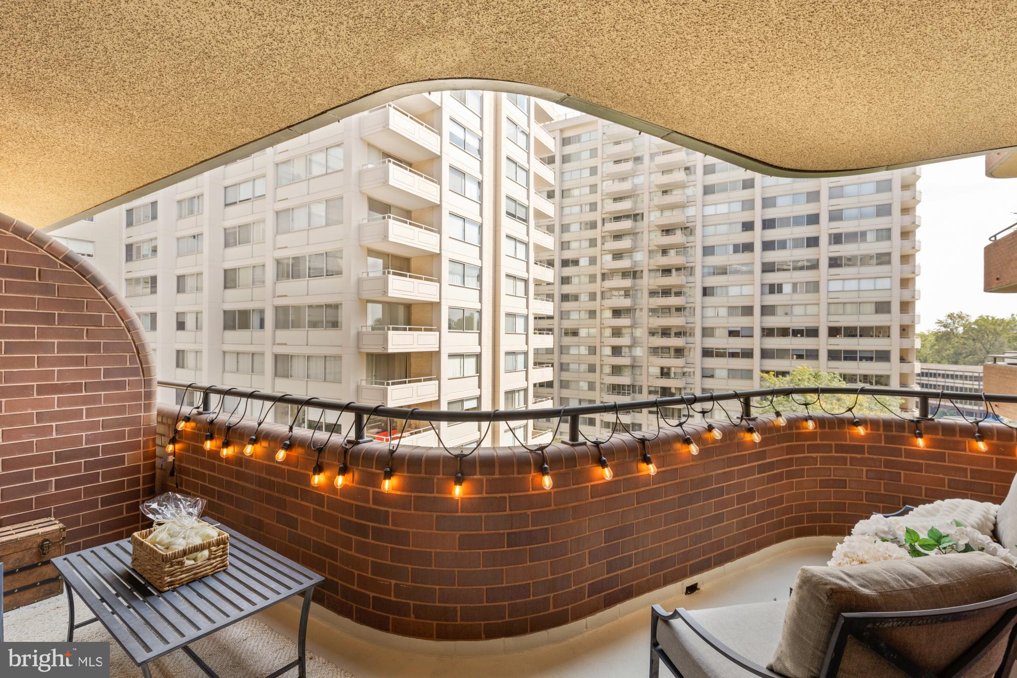 FRIENDSHIP HEIGHTS - Residential