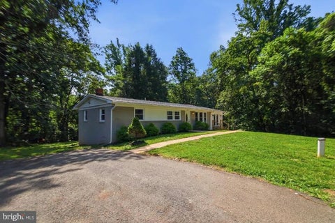 Photo of 8053 Rocky Lane, WARRENTON, VA 20187 (MLS # VAFQ2023790)