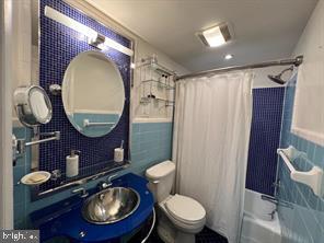 WASHINGTON SQ WEST - Residential