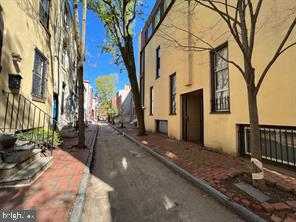 WASHINGTON SQ WEST - Residential