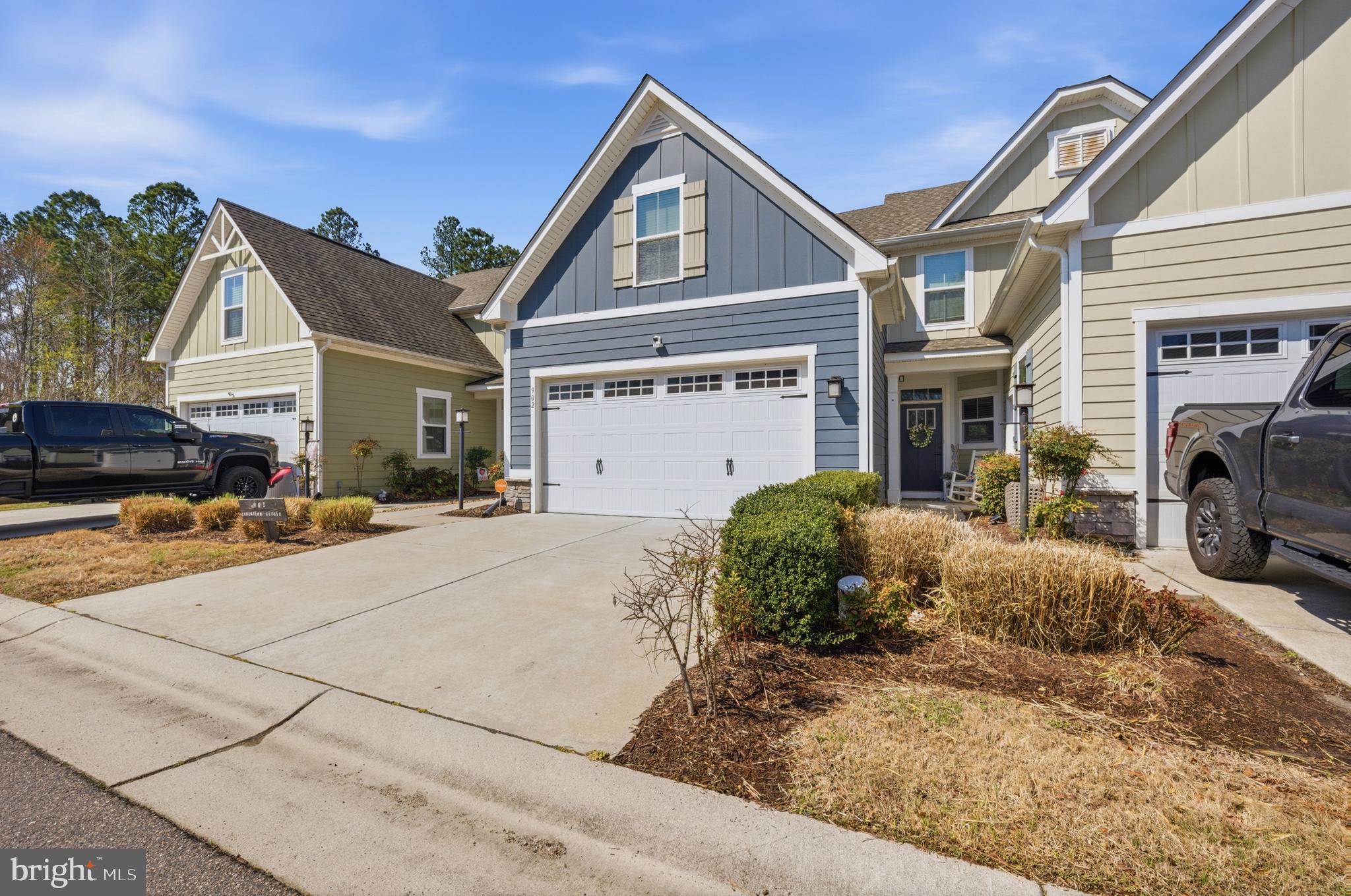 902 CENTURION CIRCLE