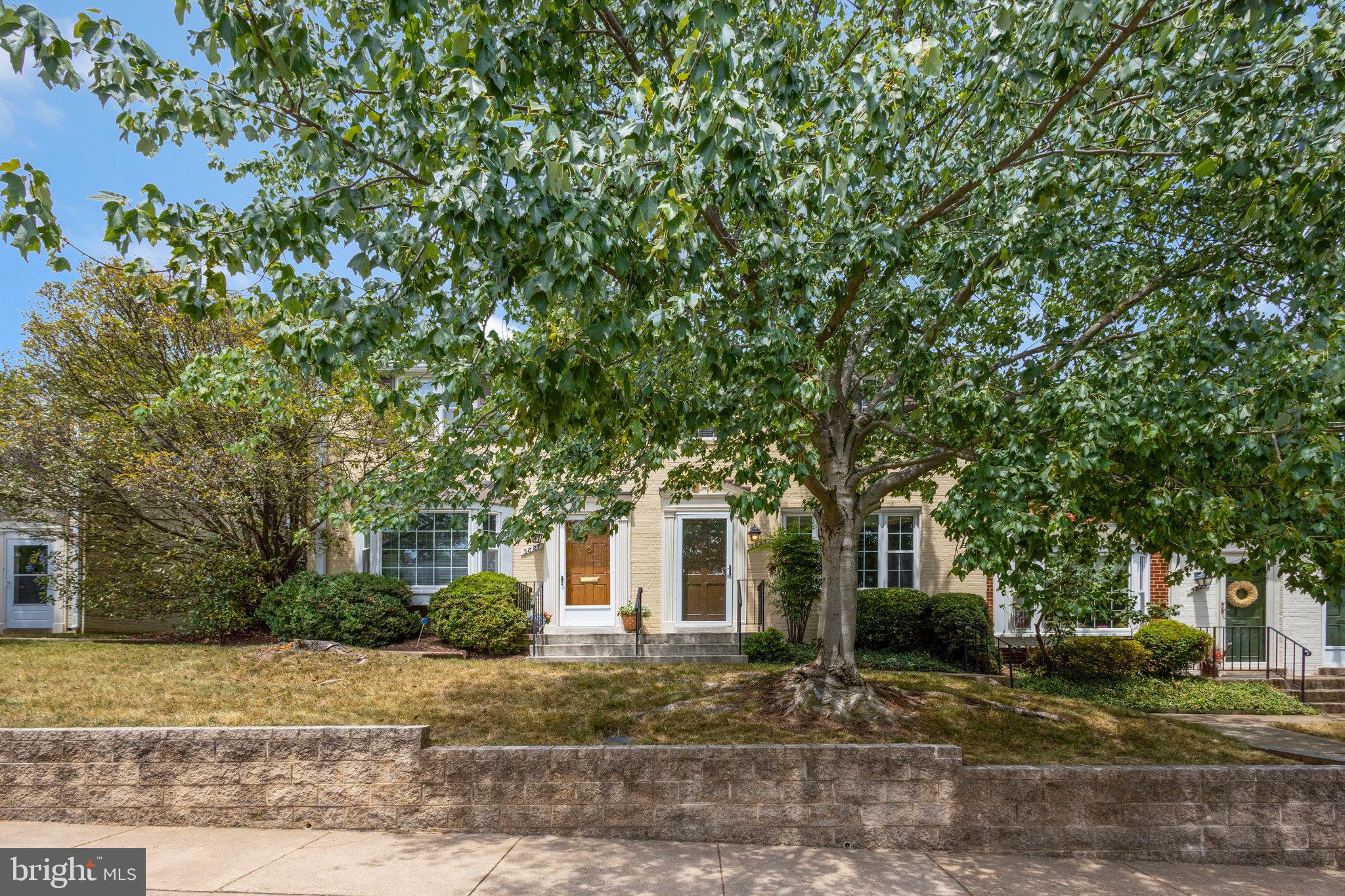 FAIRLINGTON TOWNE - Residential Lease