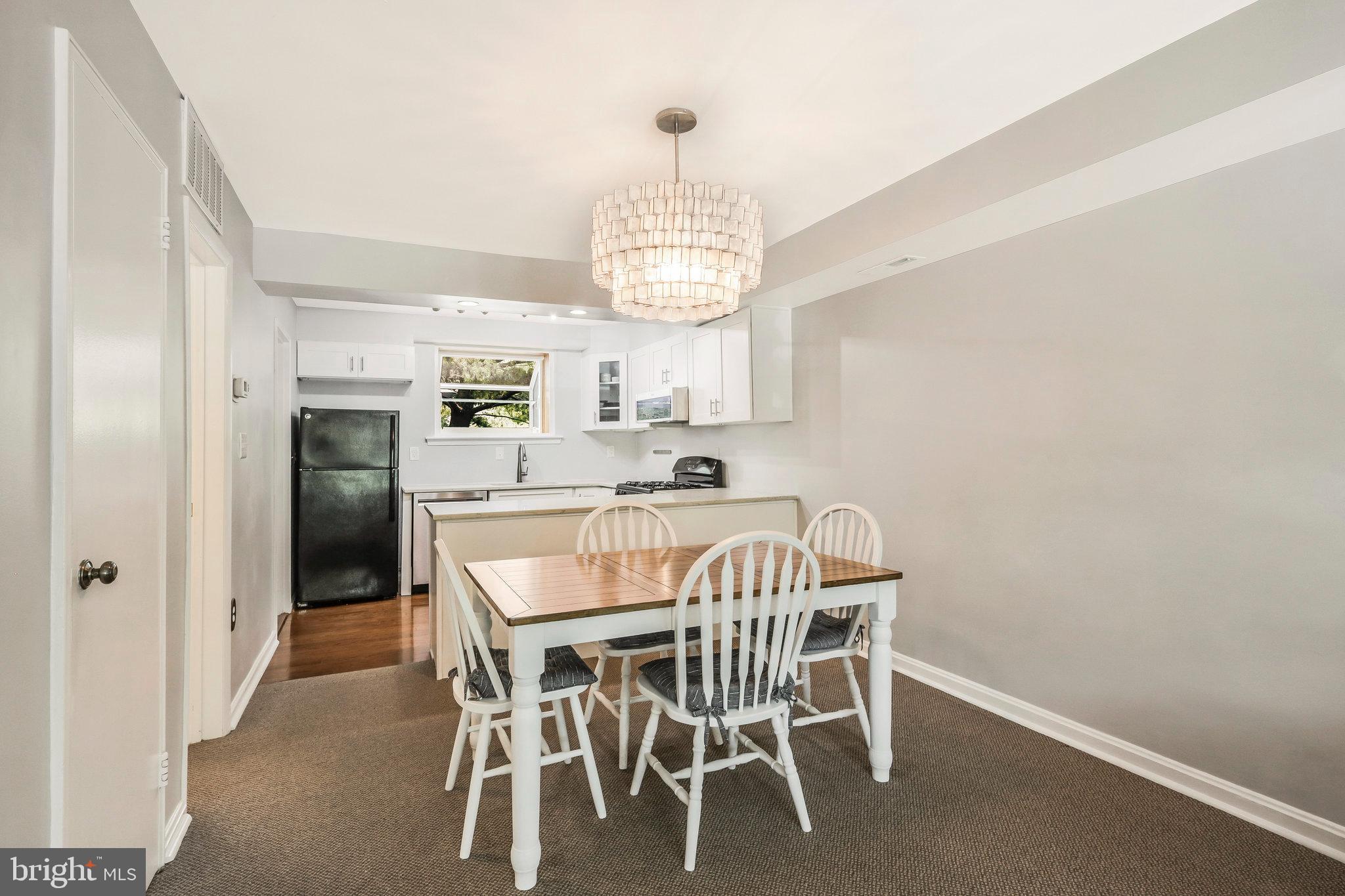 FAIRLINGTON TOWNE - Residential Lease