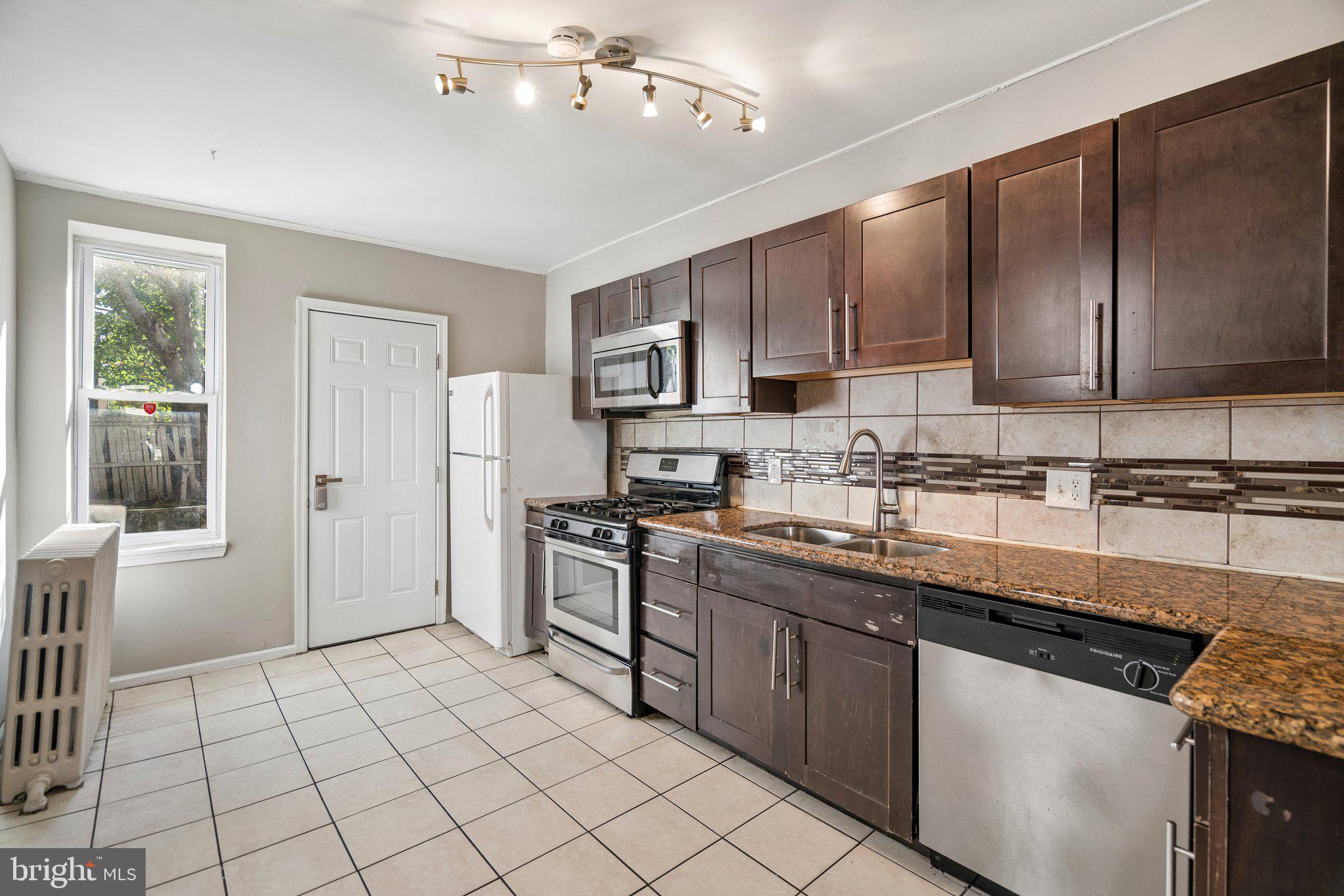 2018 MIFFLIN STREET
